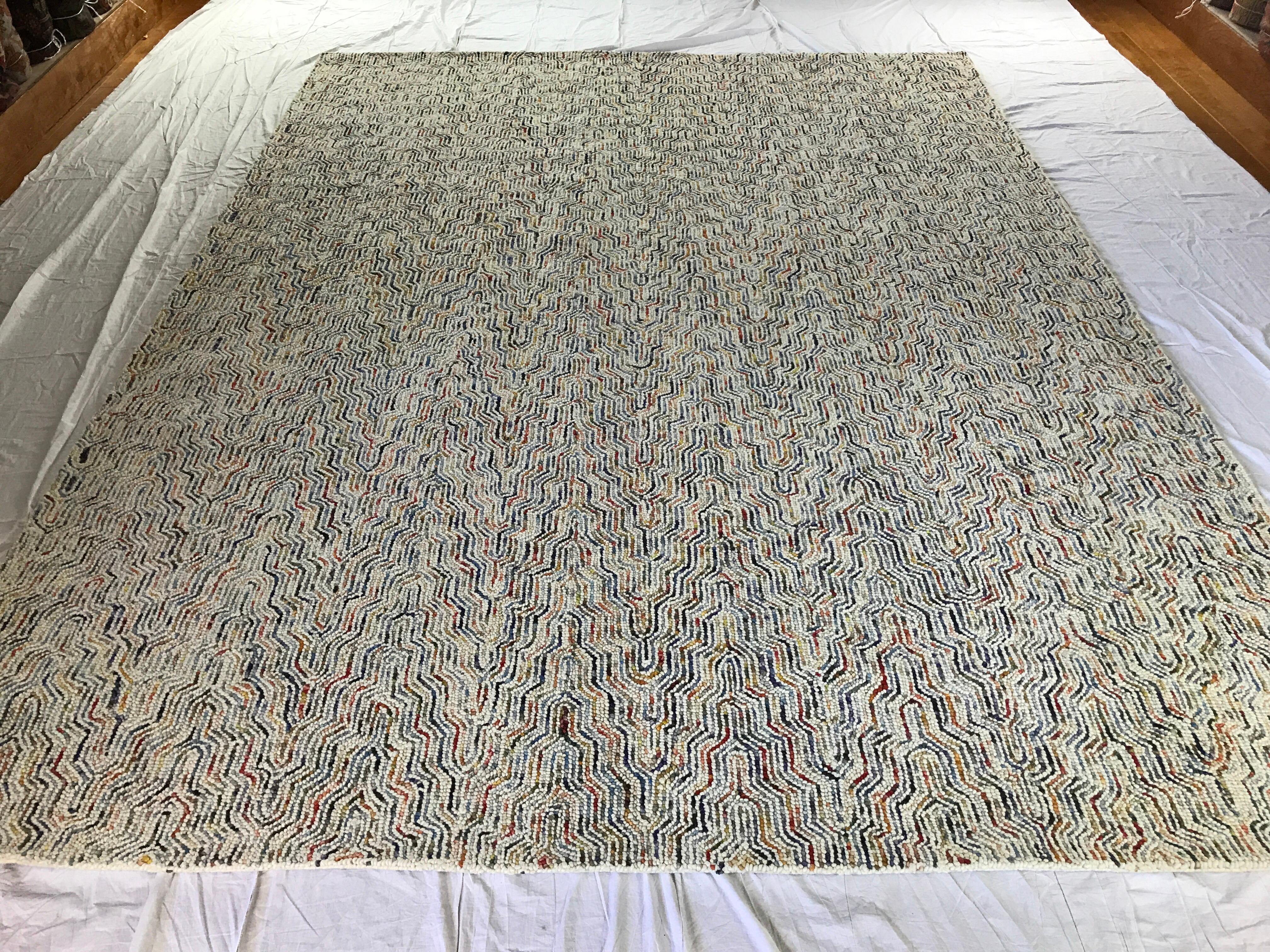 Colored Dots Design Rug  In New Condition For Sale In Los Angeles, CA