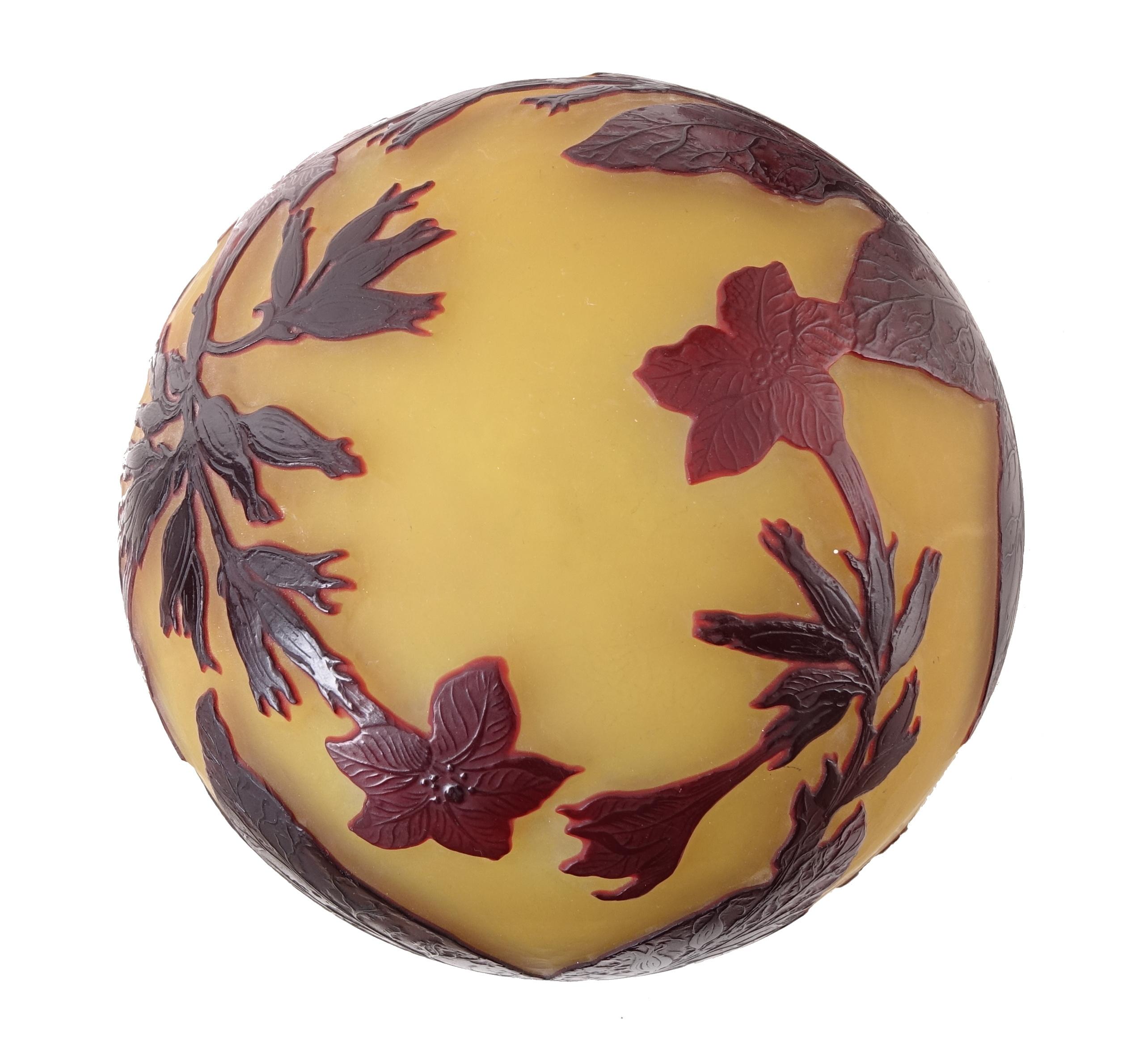 20ième siècle Lampe en verre coloré signée Emilé Gallé Liberty Art Nouveau, originale années 1900