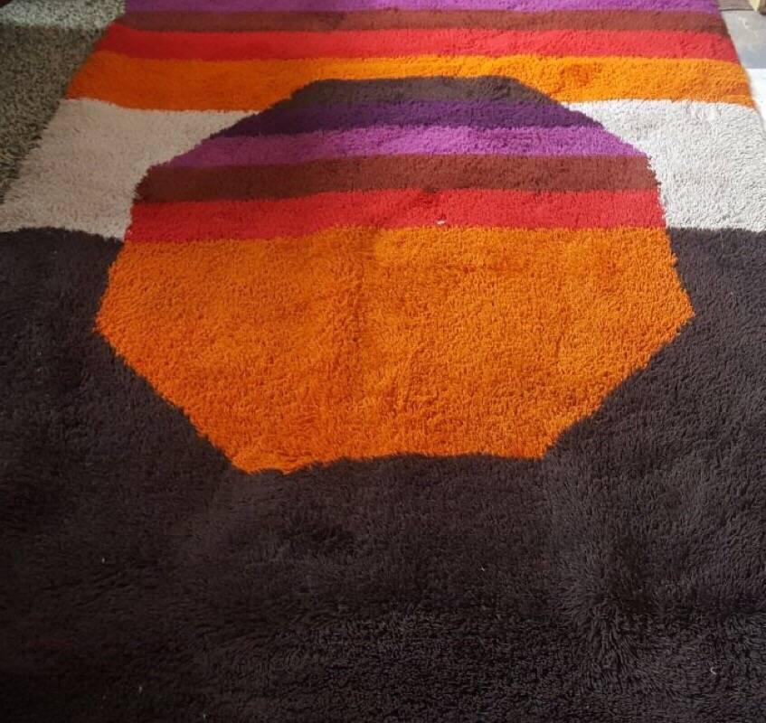 Mid-Century Modern Colored Wool Carpet, 1970 circa, Italia For Sale