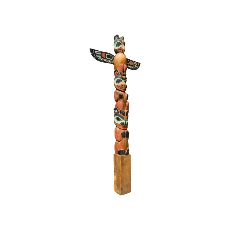 Mid-20th Century Monumental Totem by Master Carver Leo Jacobs For Sale