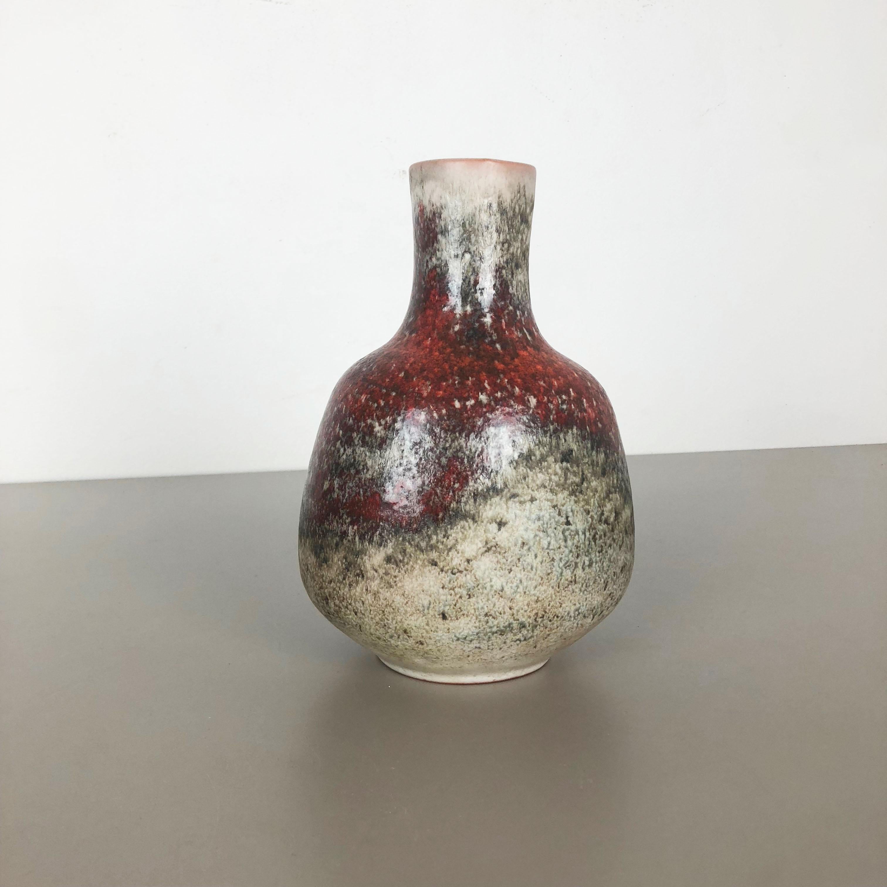 Mid-Century Modern Vase en céramique abstraite colorée de Karlsruher Majolika, Allemagne, années 1950 en vente