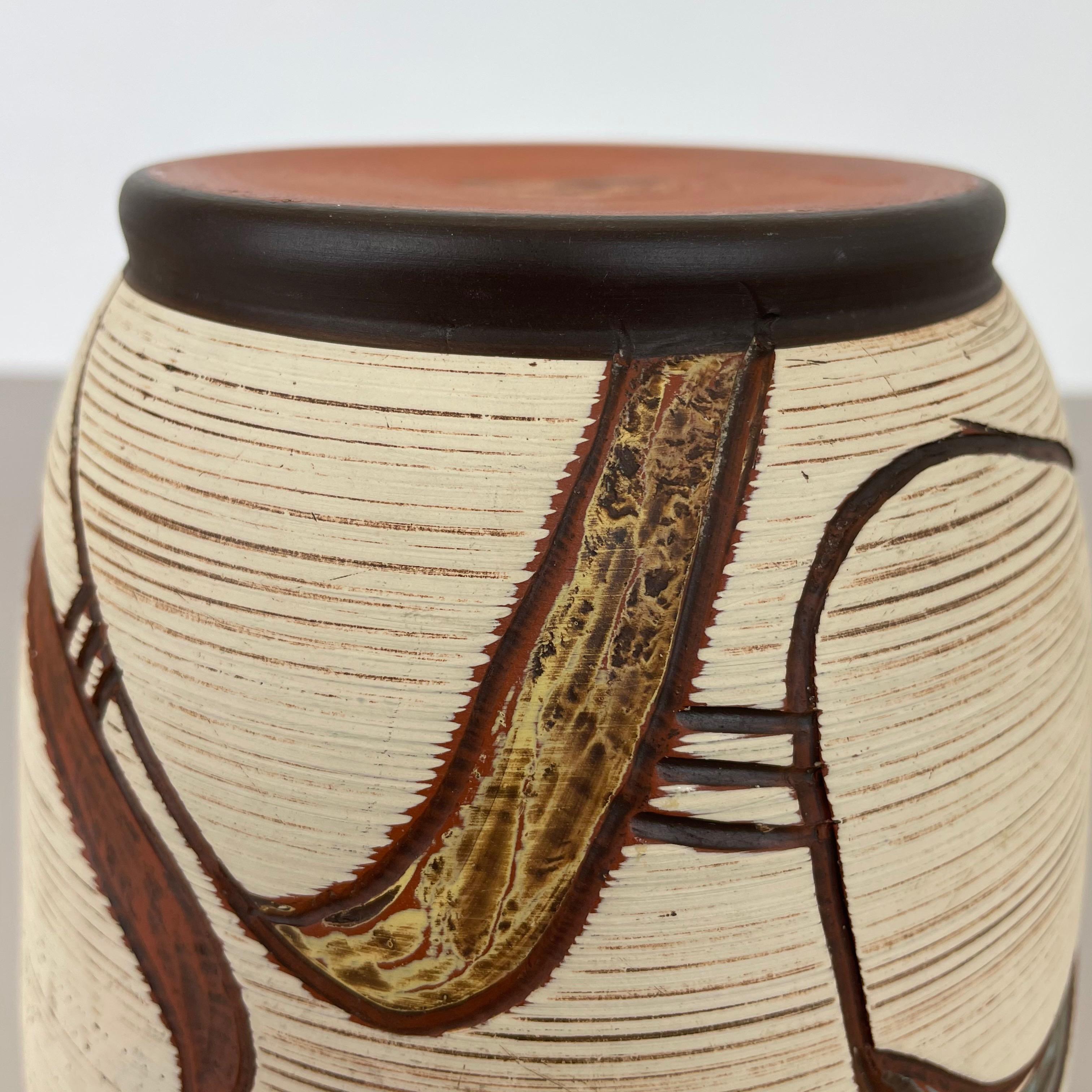 Bunte abstrakte Keramikvase aus Keramik von Sawa Franz Schwaderlapp, Deutschland 1950er Jahre im Angebot 11