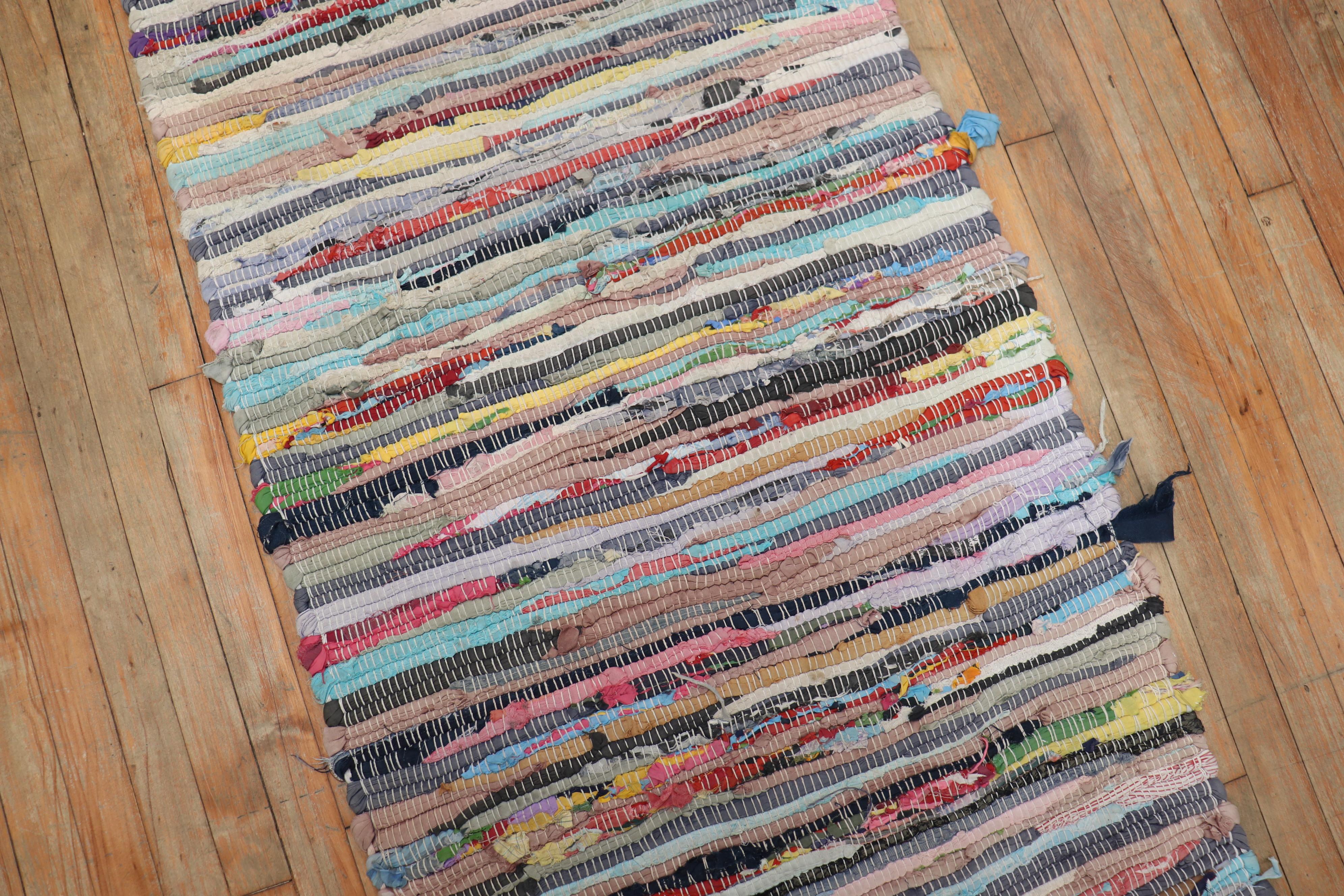 Colorful American Braid Runner In Good Condition For Sale In New York, NY