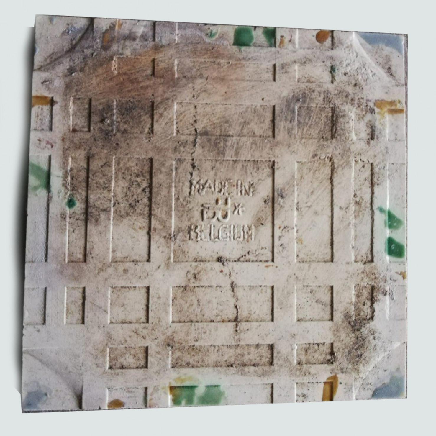 carreaux de céramique anciens colorés de la Faïencerie de Bouffioulx, Belgique, années 1920 en vente 4