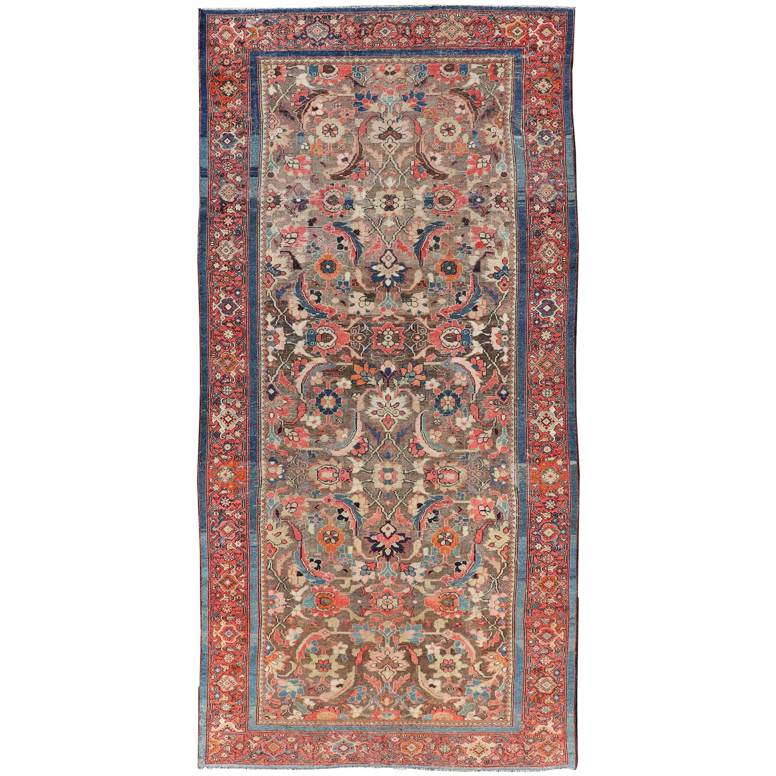 Bunter antiker feiner persischer Malayer-Galerie-Teppich mit All-Over-Design