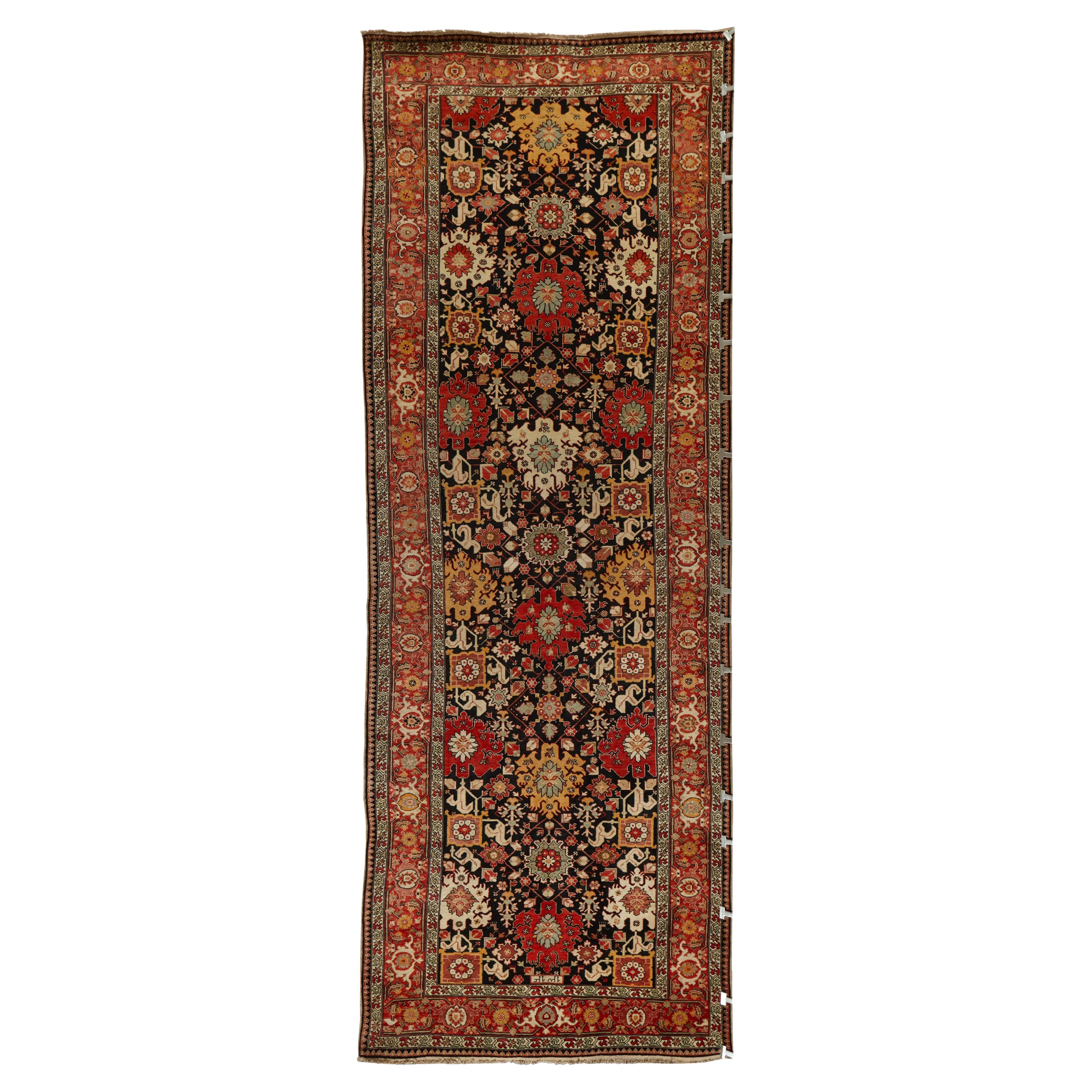 Tapis ancien coloré de Karabagh (a Gallery)