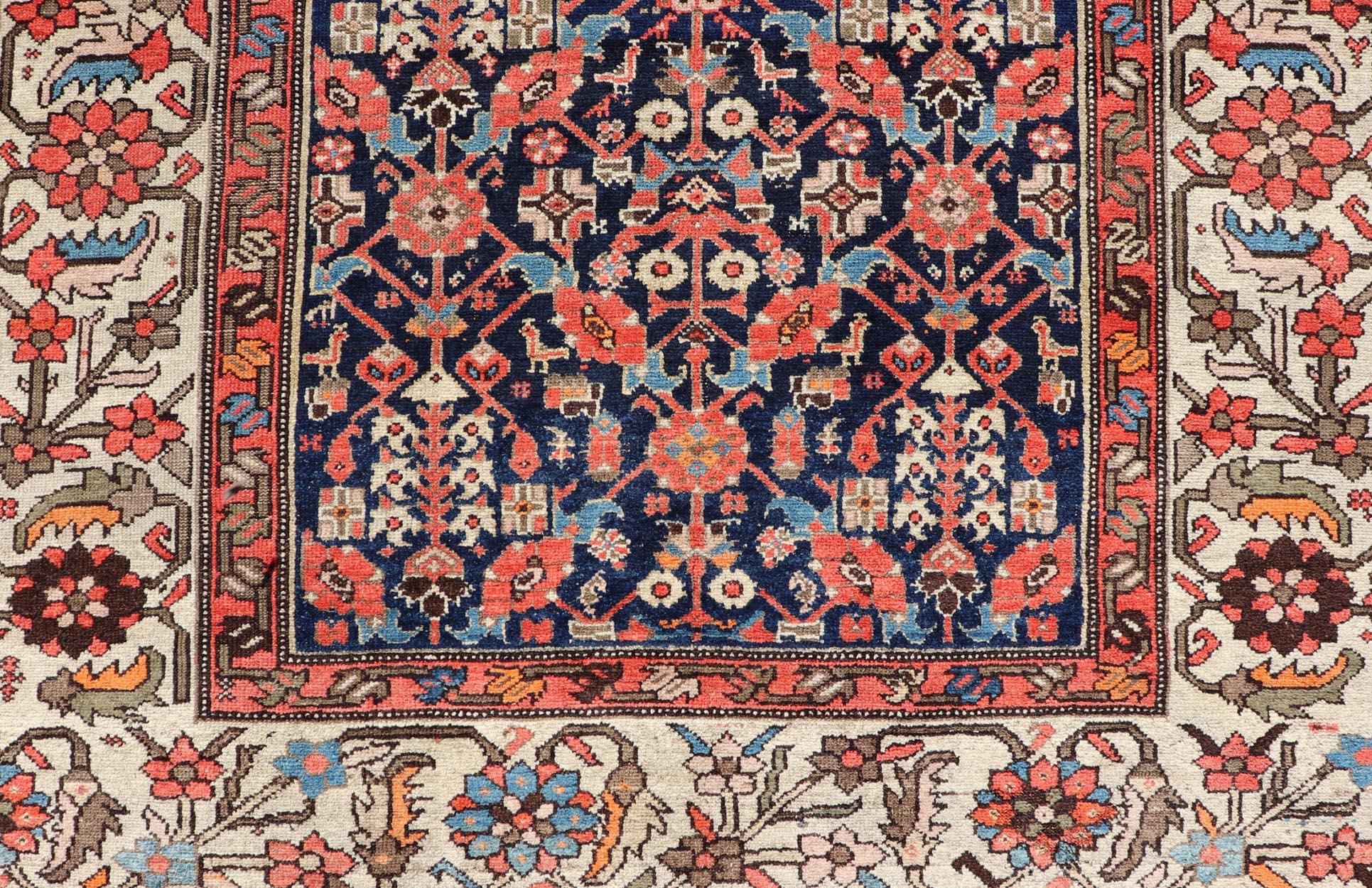 Annodato a mano Tappeto antico Malayer Gallery colorato con Design/One Tribale 5' x 11'4 in vendita