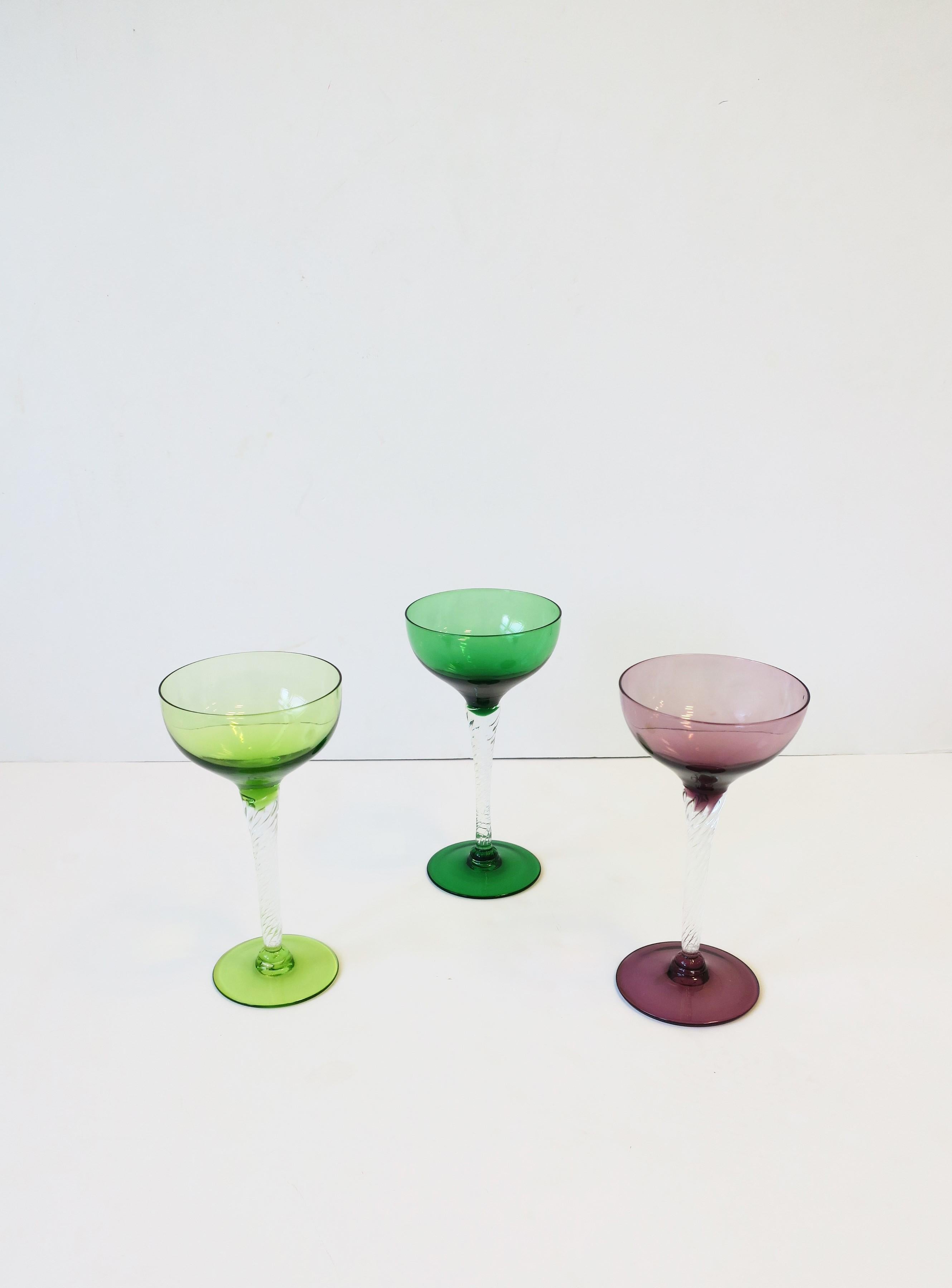 Verre d'art Verres à cocktail ou à champagne, lot de 3 en vente