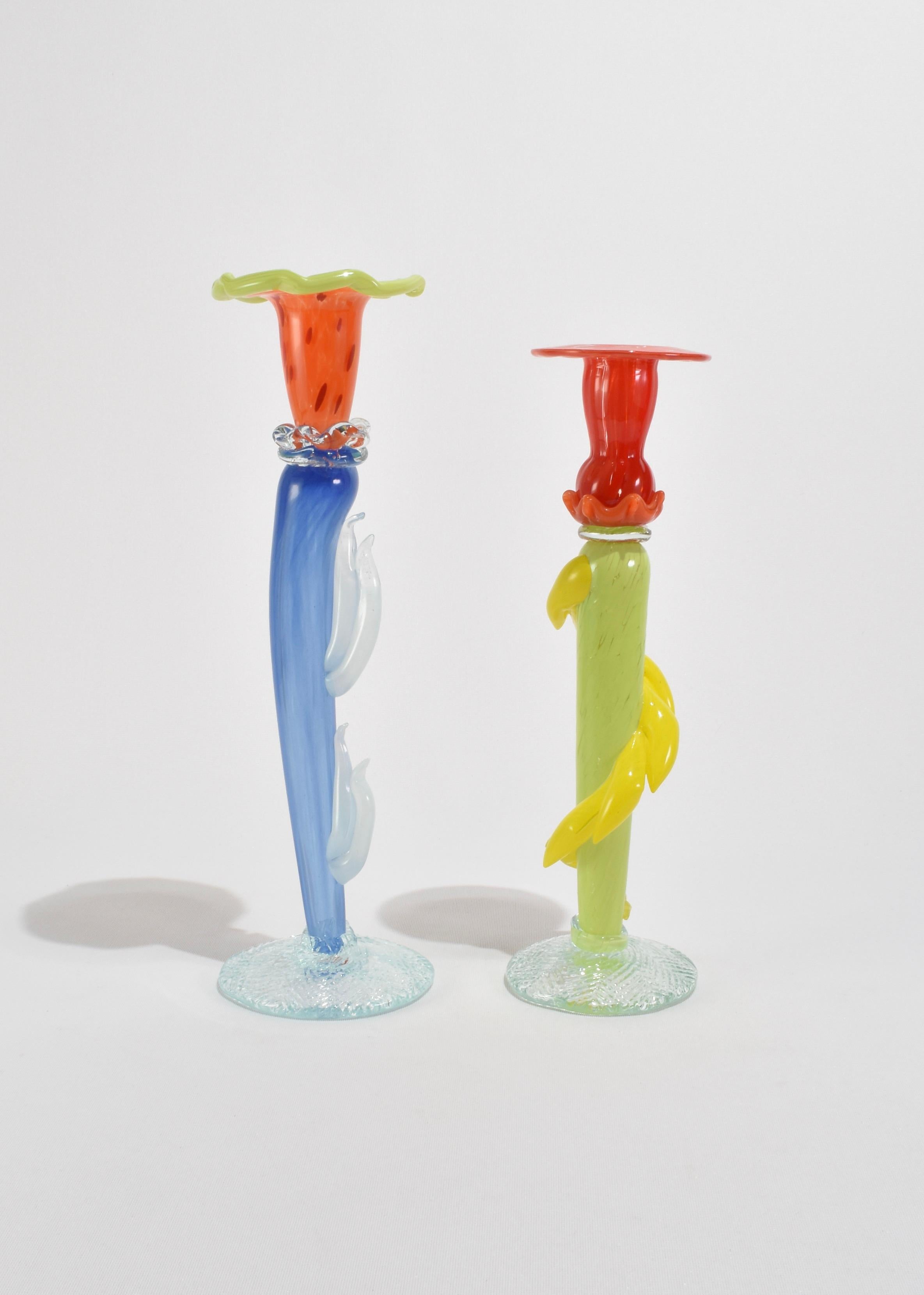 Bunte mundgeblasene Glas-Kerzenhalter im Zustand „Gut“ im Angebot in Richmond, VA