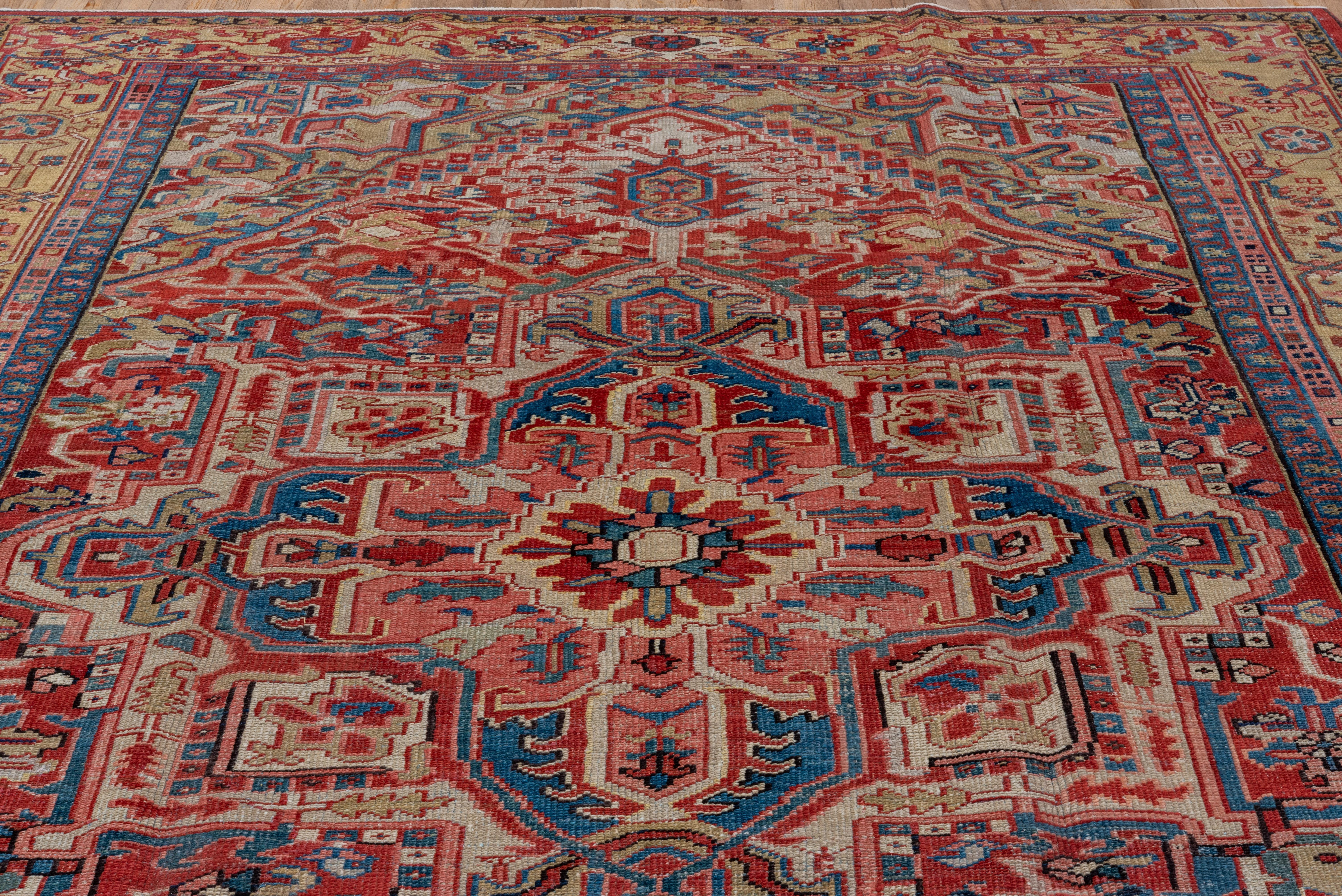 Colorful & Bright Antique Persian Heriz Carpet, circa 1920s In Good Condition For Sale In New York, NY