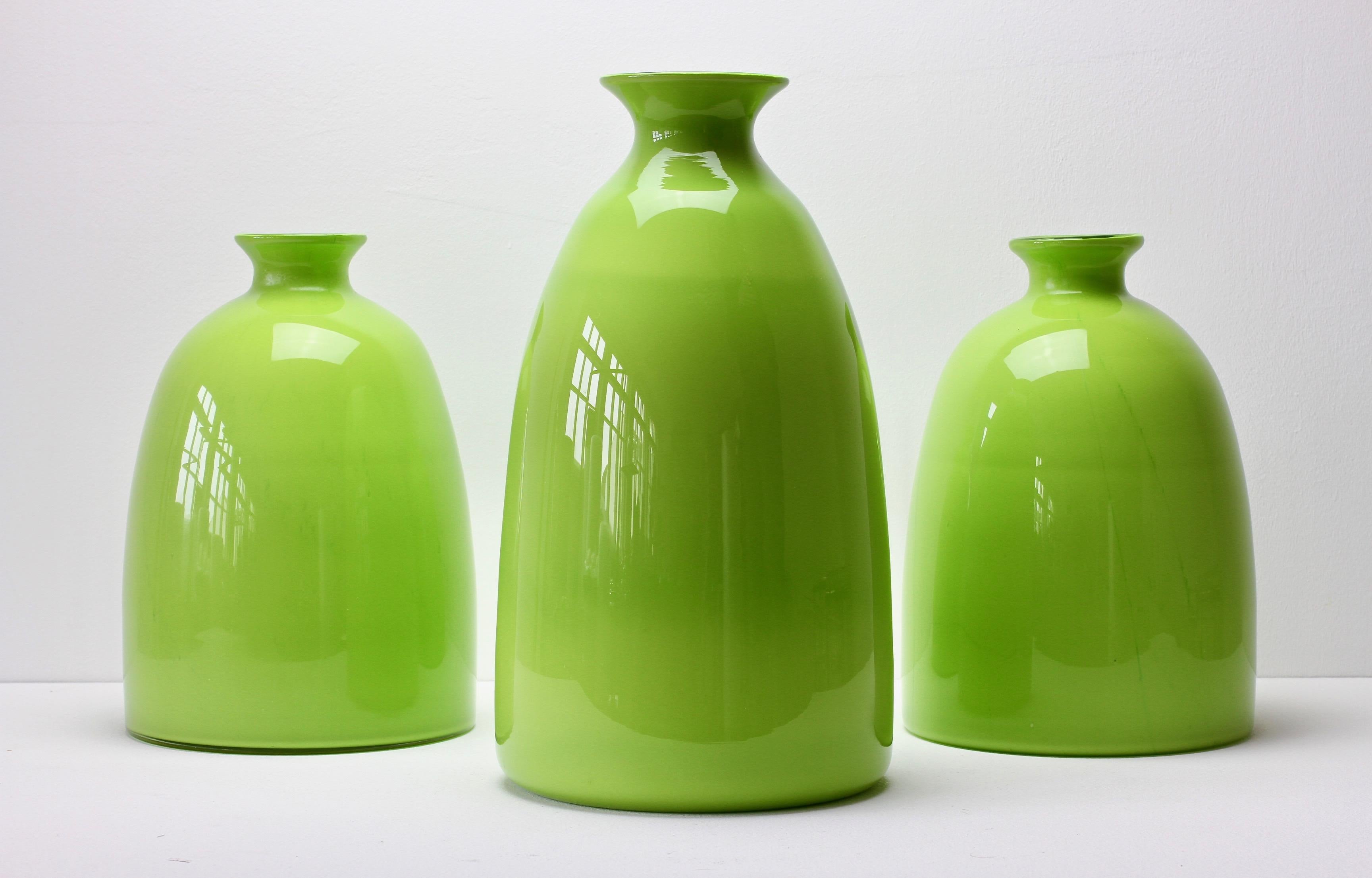 lime green vase