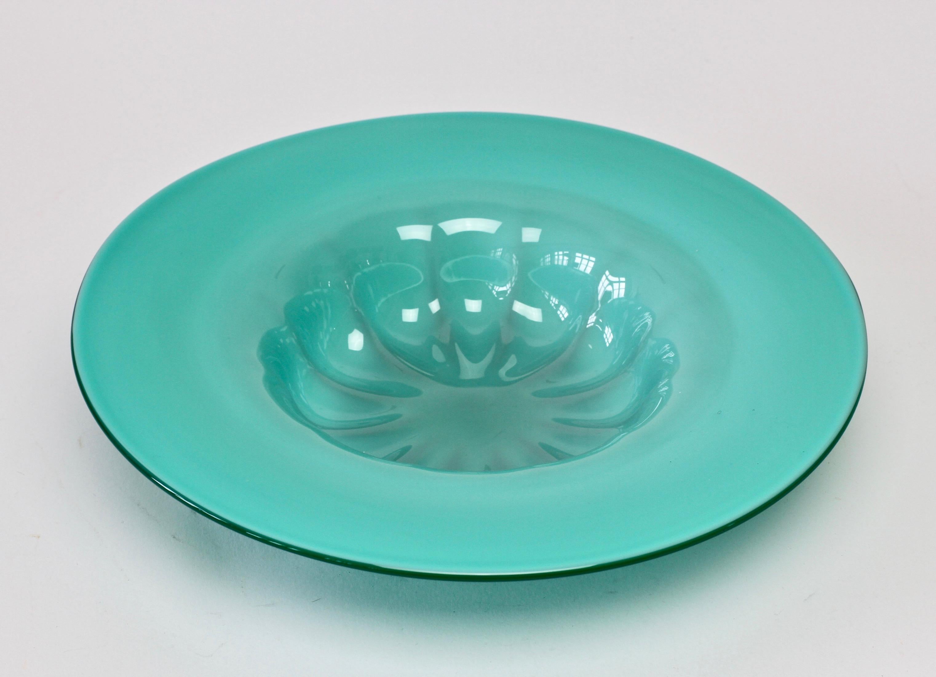 20th Century Colorful Cenedese Turquoise Green Vintage Italian Murano Glass Bowl or Dish For Sale