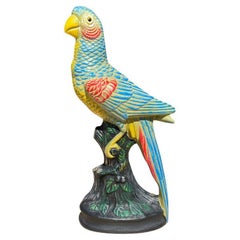 Figurine d'oiseau en céramique colorée
