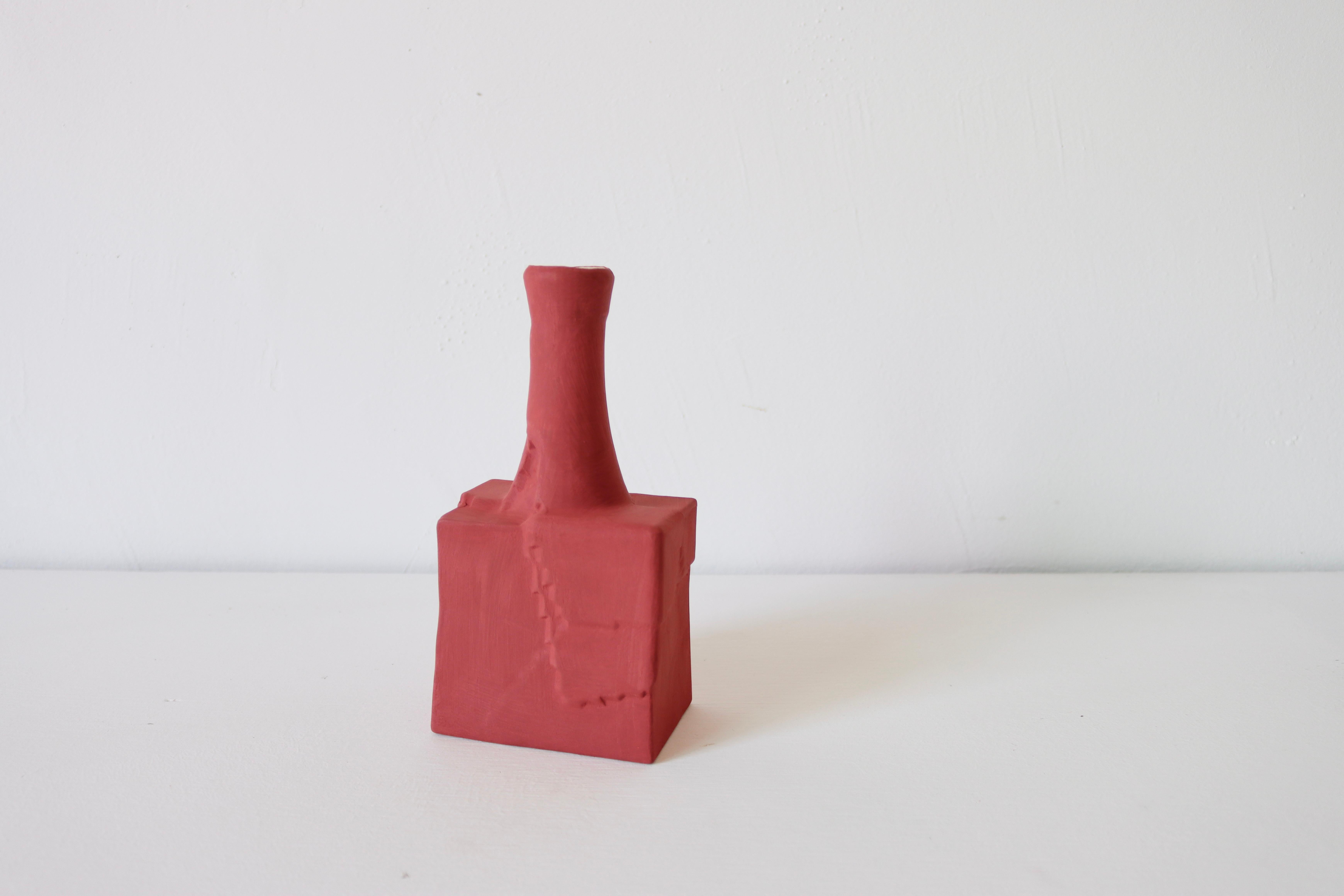XXIe siècle et contemporain Ensemble de vases colorés (six de 5 pièces)  Fabriqué à la main, texture peignée, minimalisme en vente