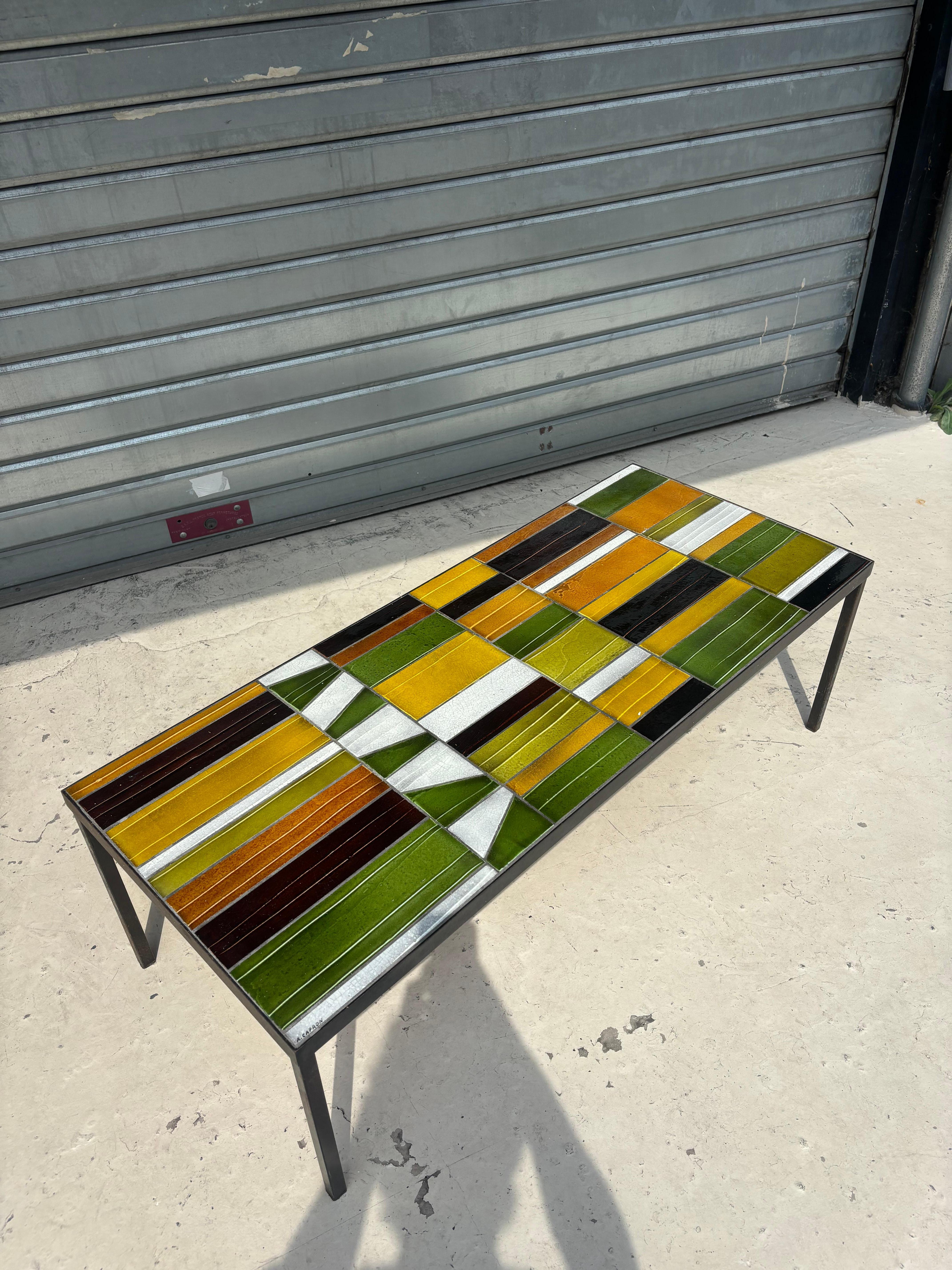Mesa de centro colorida de Roger Capron en venta 6