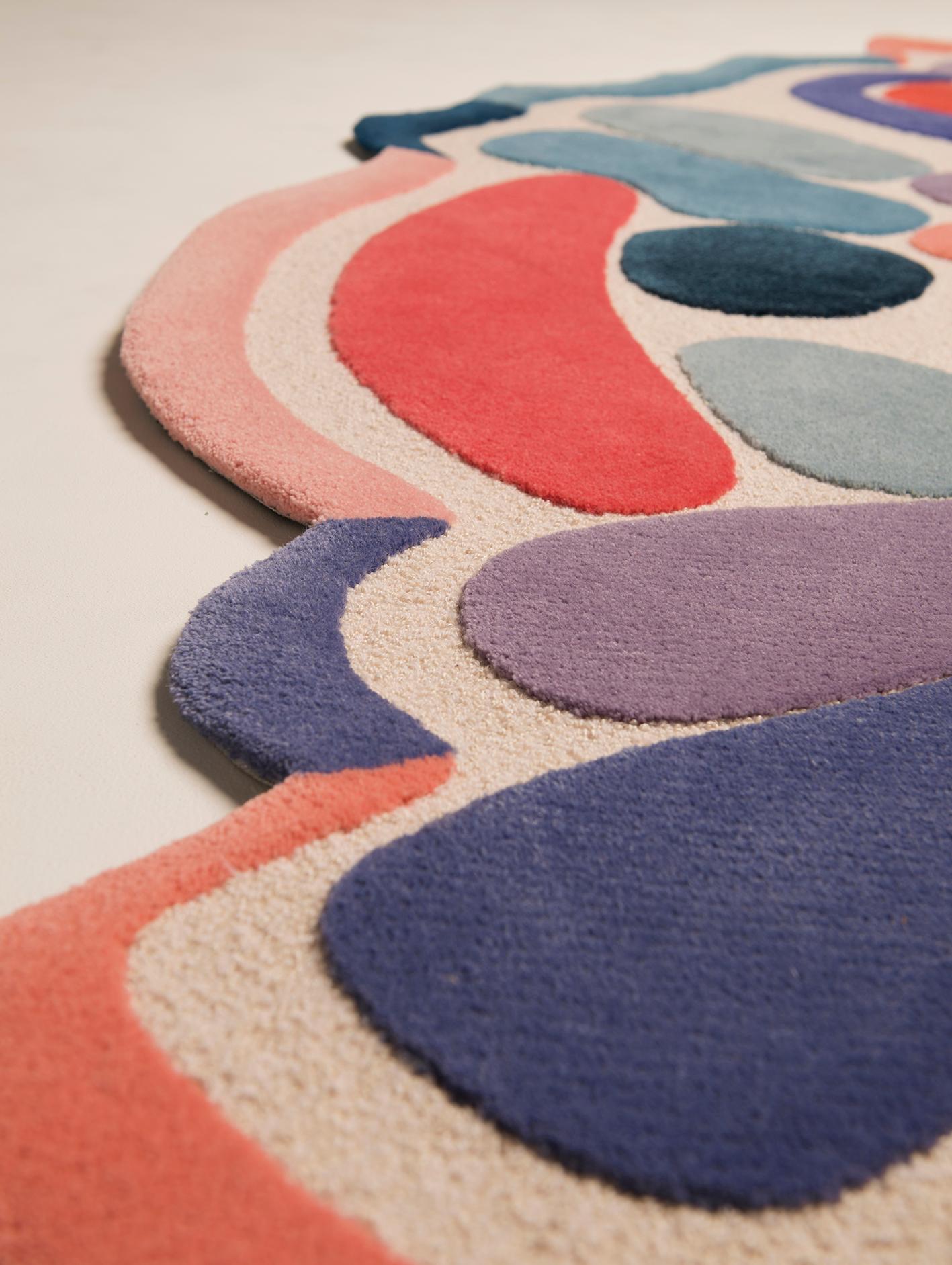 Colorful Contemporary Rug Made of Silk and Wool Hand Tufted in France For Sale 1