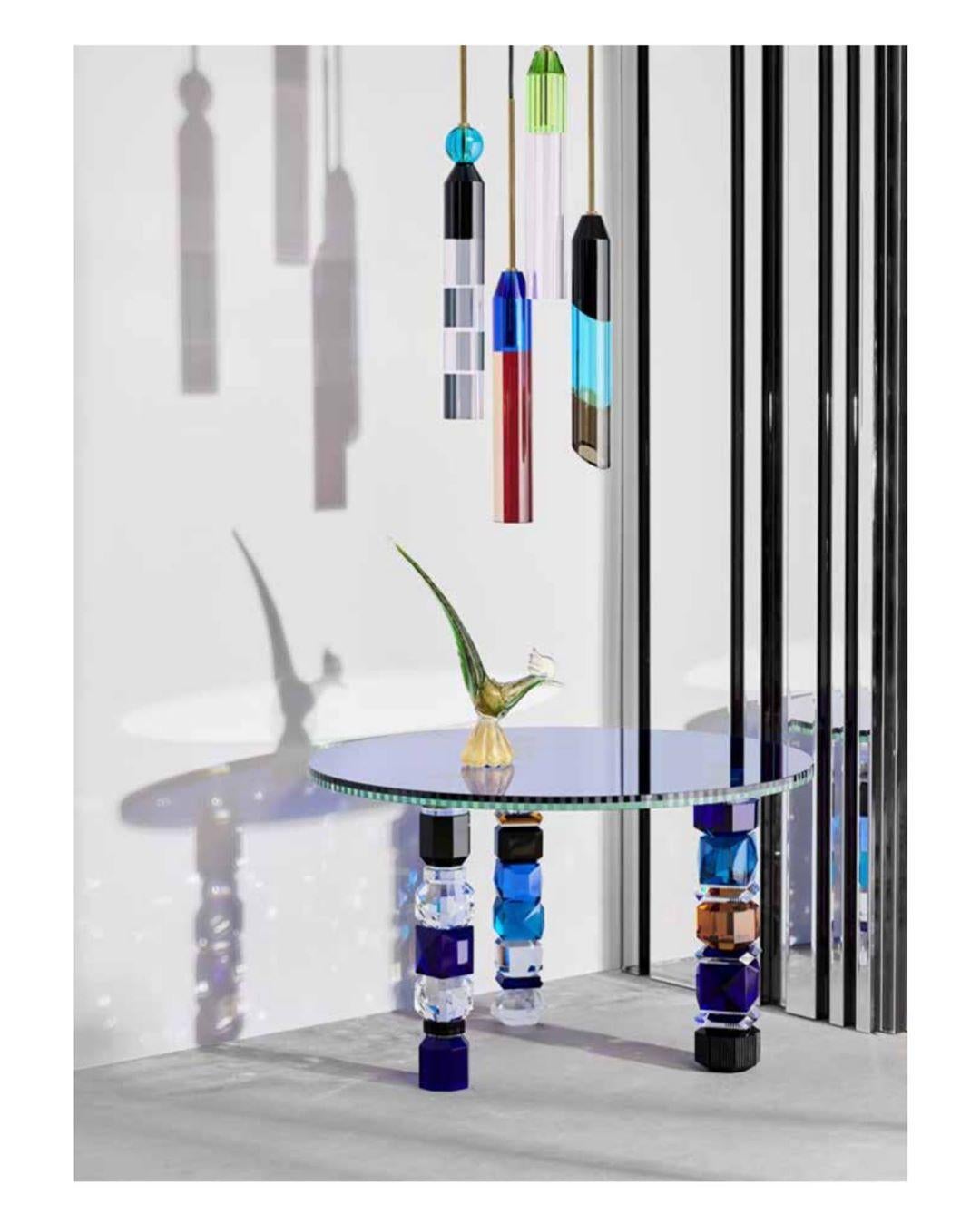 Cristal Lampe à suspension en cristal coloré, cristal contemporain sculpté à la main en vente