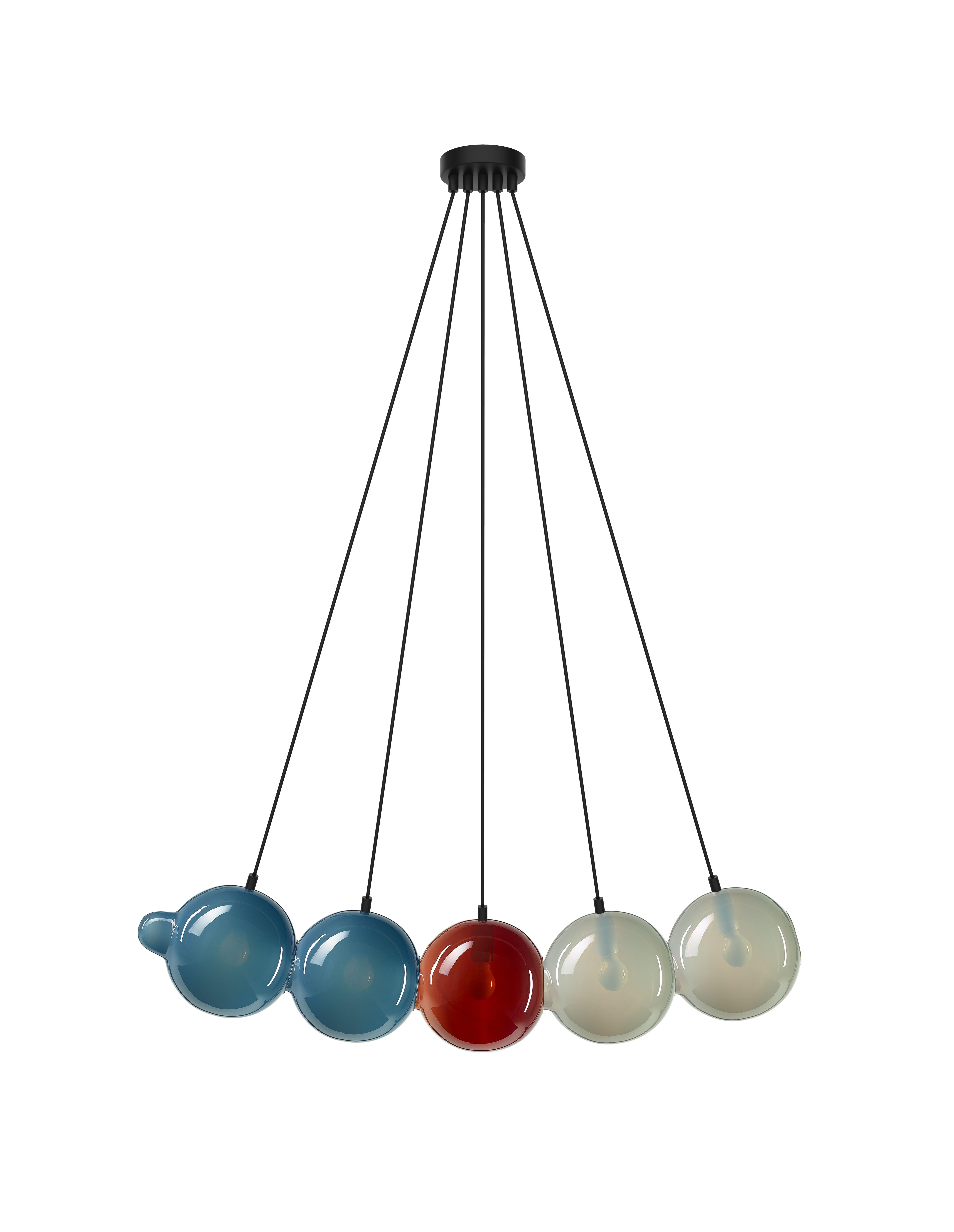 PENDULUM chandelier
Designed by Studio deFORM for Bomma

**new in-box, discontinued product, no longer manufactured**

Pendulum is the timeless play of balance  and energy. Although inspired by Newton’s cradle, demonstrating the conservation of