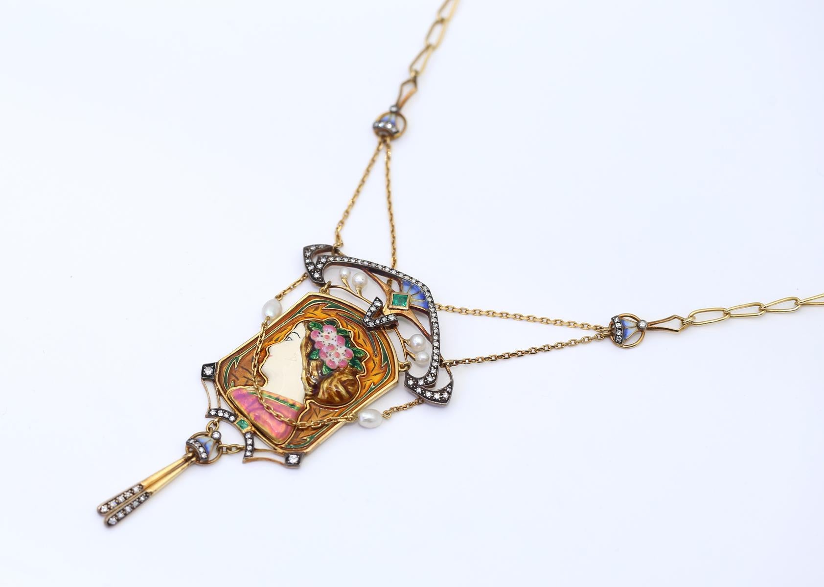 Colorful Enamel 18K Gold Pendant Necklace, 1990 In Good Condition For Sale In Herzelia, Tel Aviv