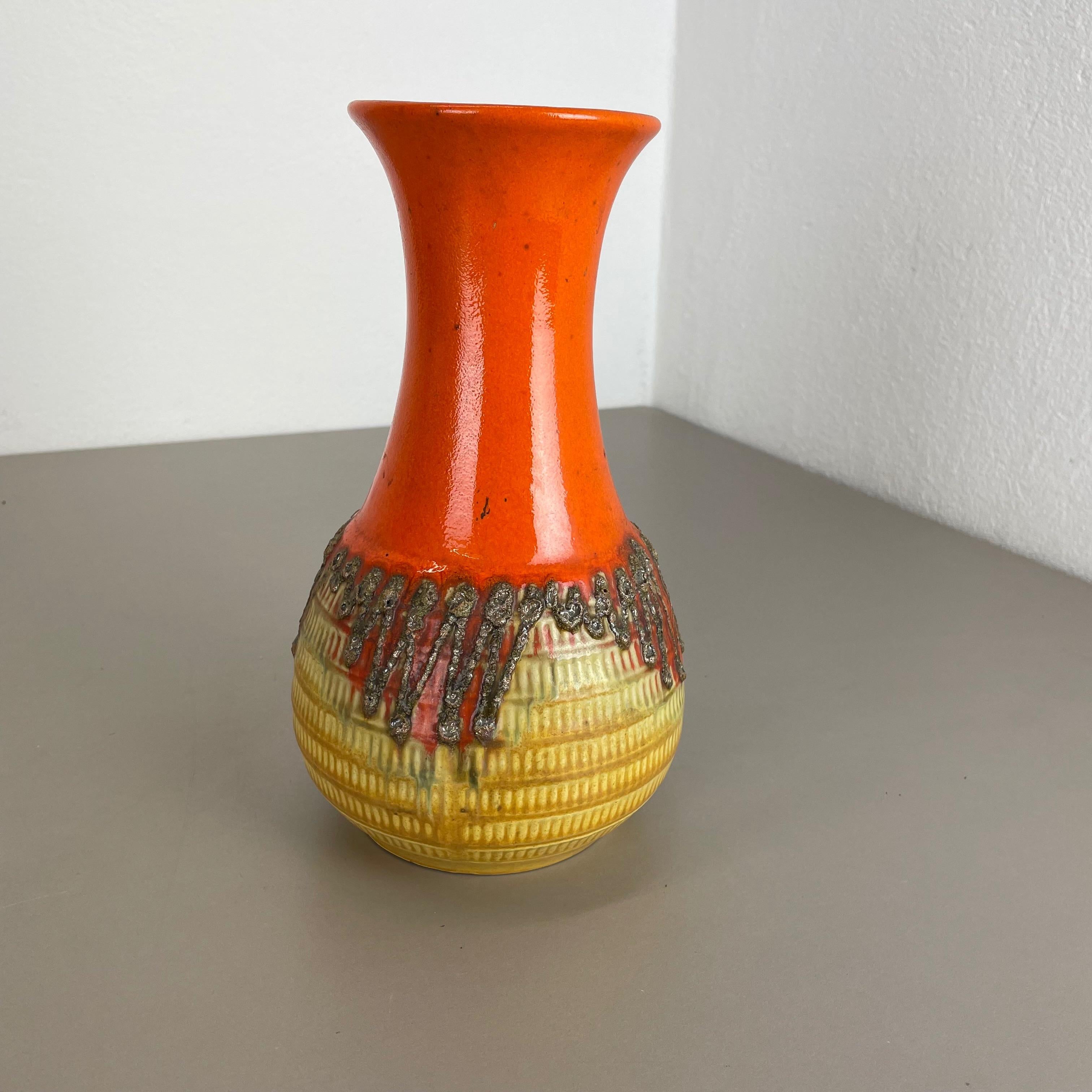 Allemand Vase en poterie de lave grasse colorée orange et jaune Jasba Ceramics, Allemagne, 1970 en vente