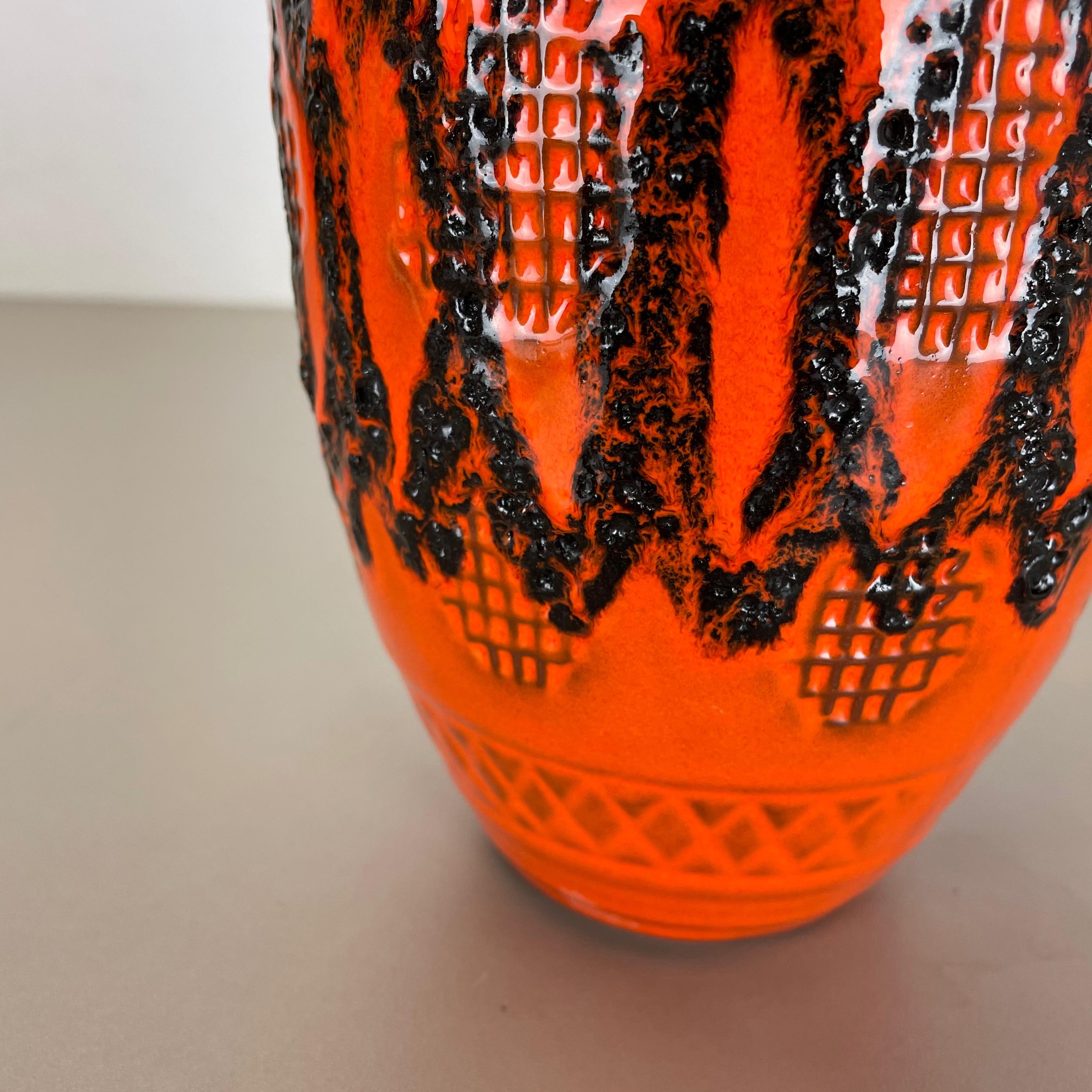 Vase orange en poterie de lave grasse colorée de Kreutz Ceramics, Allemagne, 1970 Bon état - En vente à Kirchlengern, DE