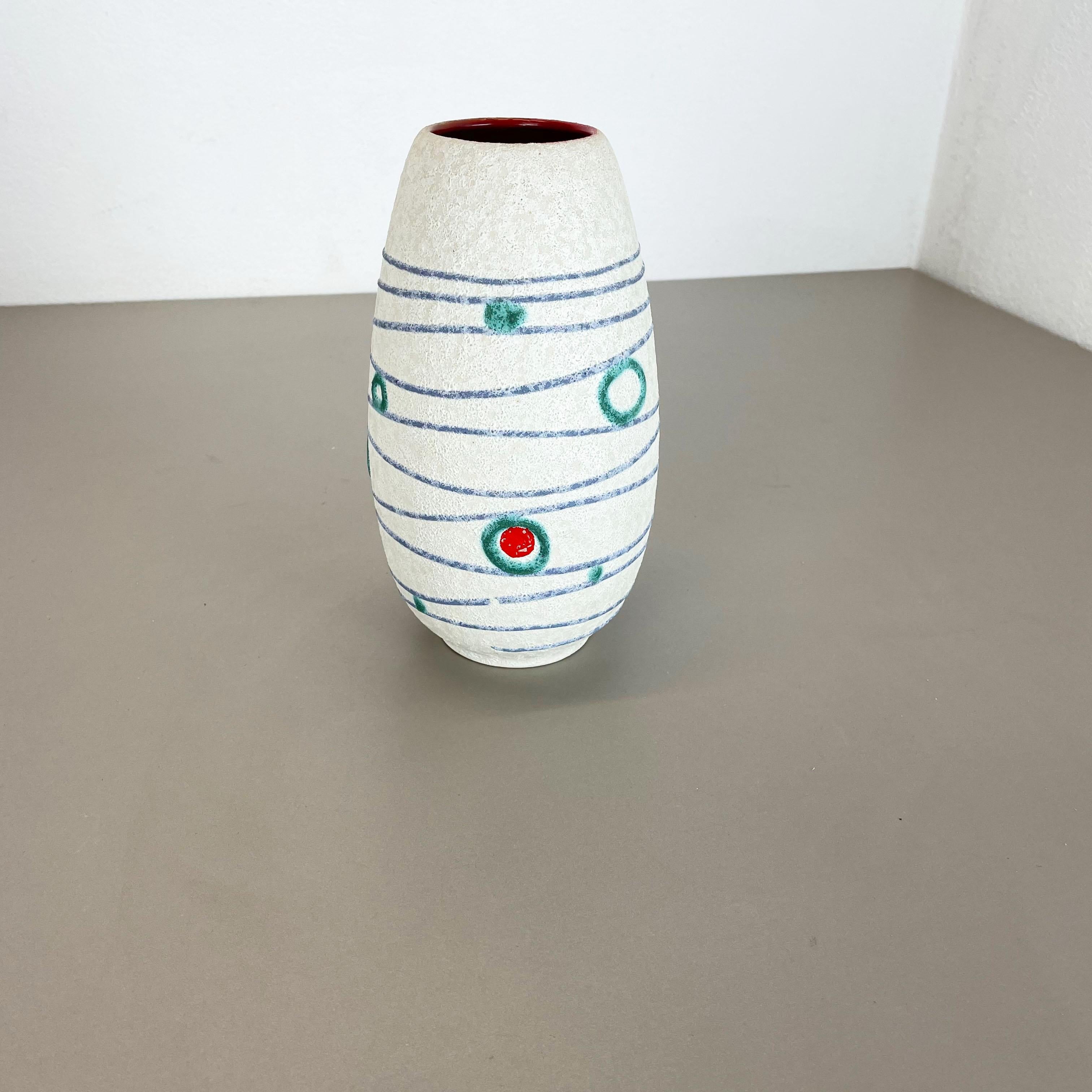 Article:

Pottery ceramic vase


Producer:

JASBA Ceramic, Germany



Decade:

1970s




Original vintage 1950s pottery ceramic vase made in Germany. High quality German production with a nice abstract illustration with stripes and