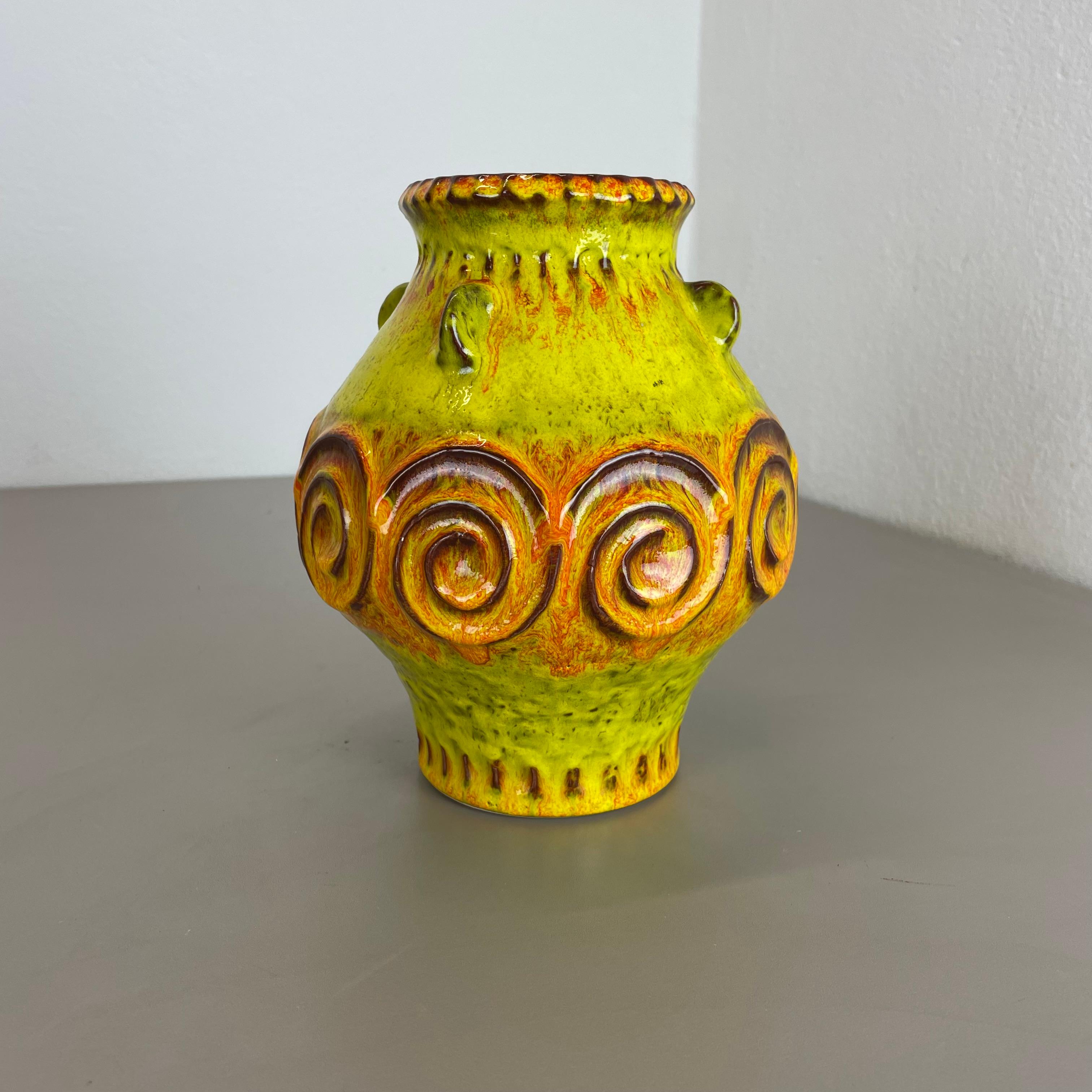 Mid-Century Modern Vase en poterie de lave grasse colorée jaune et orange Jasba Ceramics, Allemagne, 1970 en vente