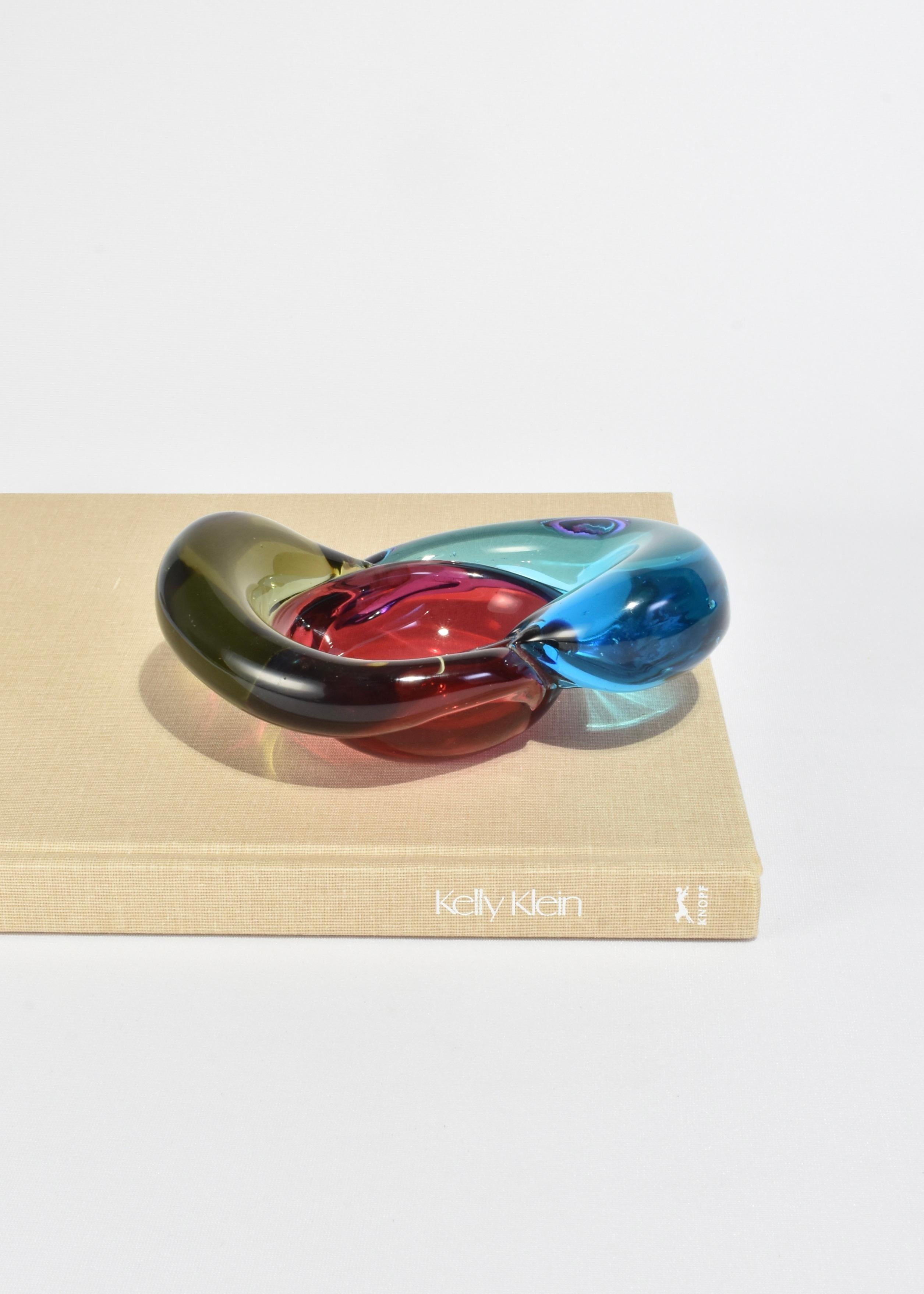Colorful Glass Catchall In Good Condition In Richmond, VA