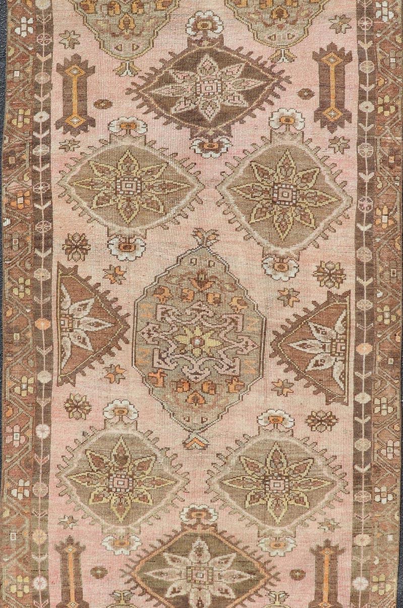 Colorful Hand Knotted Turkish Kars Galley Rug in Wool with Medallion Design In Good Condition For Sale In Atlanta, GA