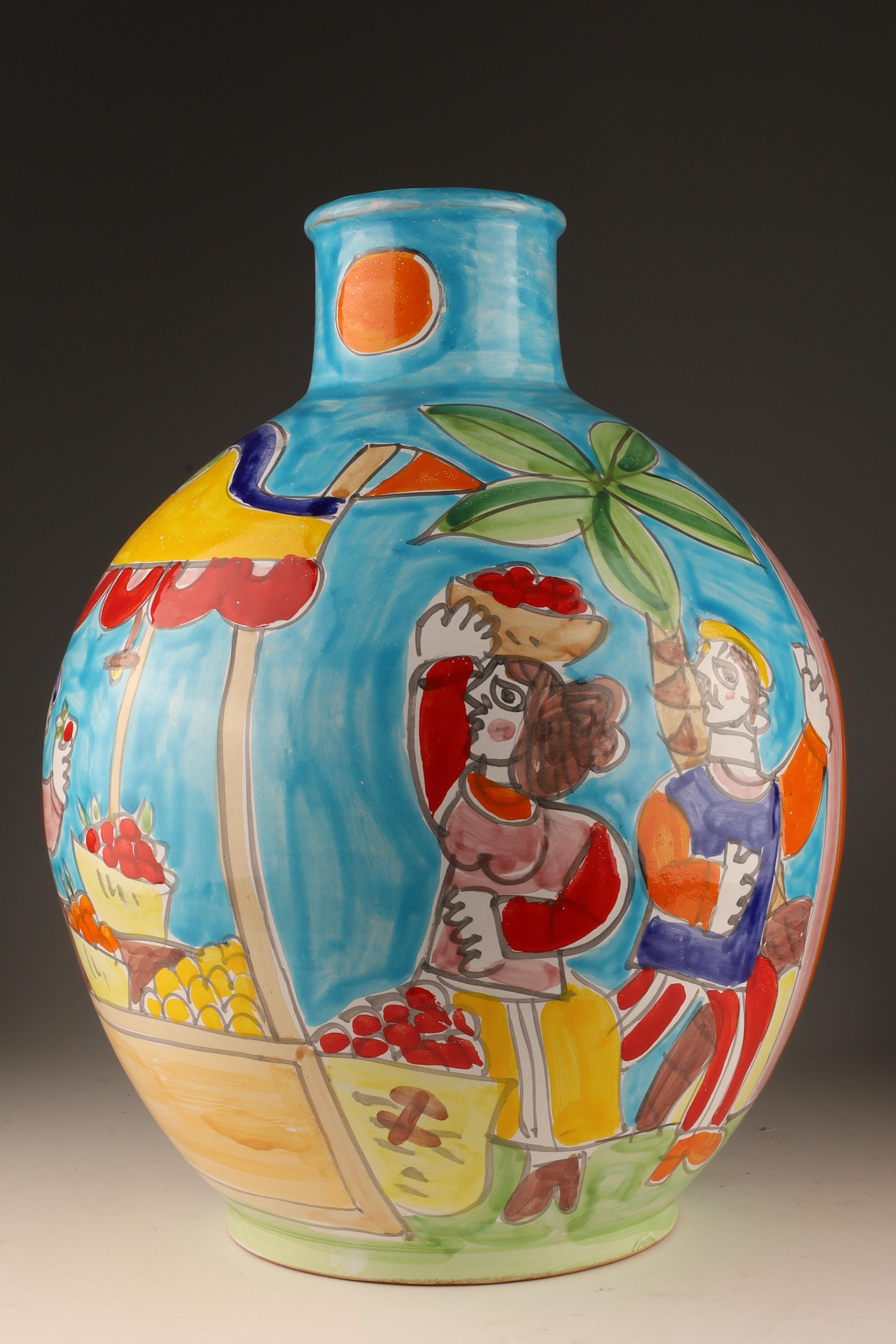 Colorful Hand Painted Italian La Musa  Ceramic Planter In Good Condition For Sale In Montreal, QC