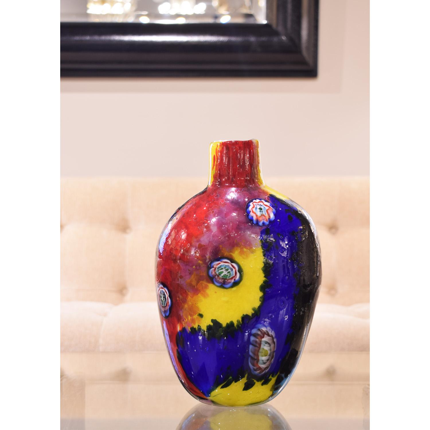 Colorful Handblown Glass Vase by A.V.E.M. 1960s In Excellent Condition For Sale In New York, NY