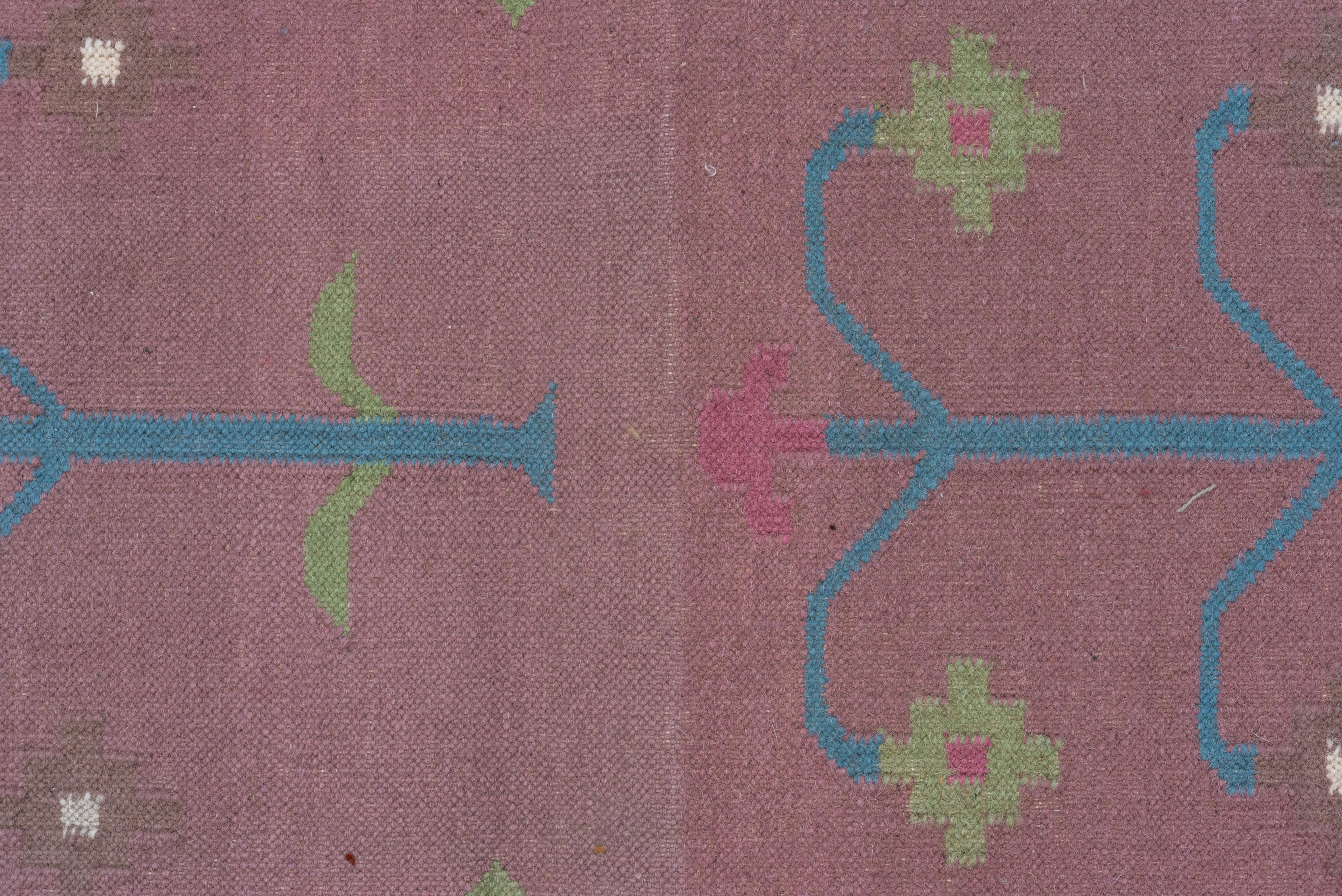 Hand-Knotted Colorful Indian Dhurrie Art Deco Scatter Rug, Blue & Pink Field