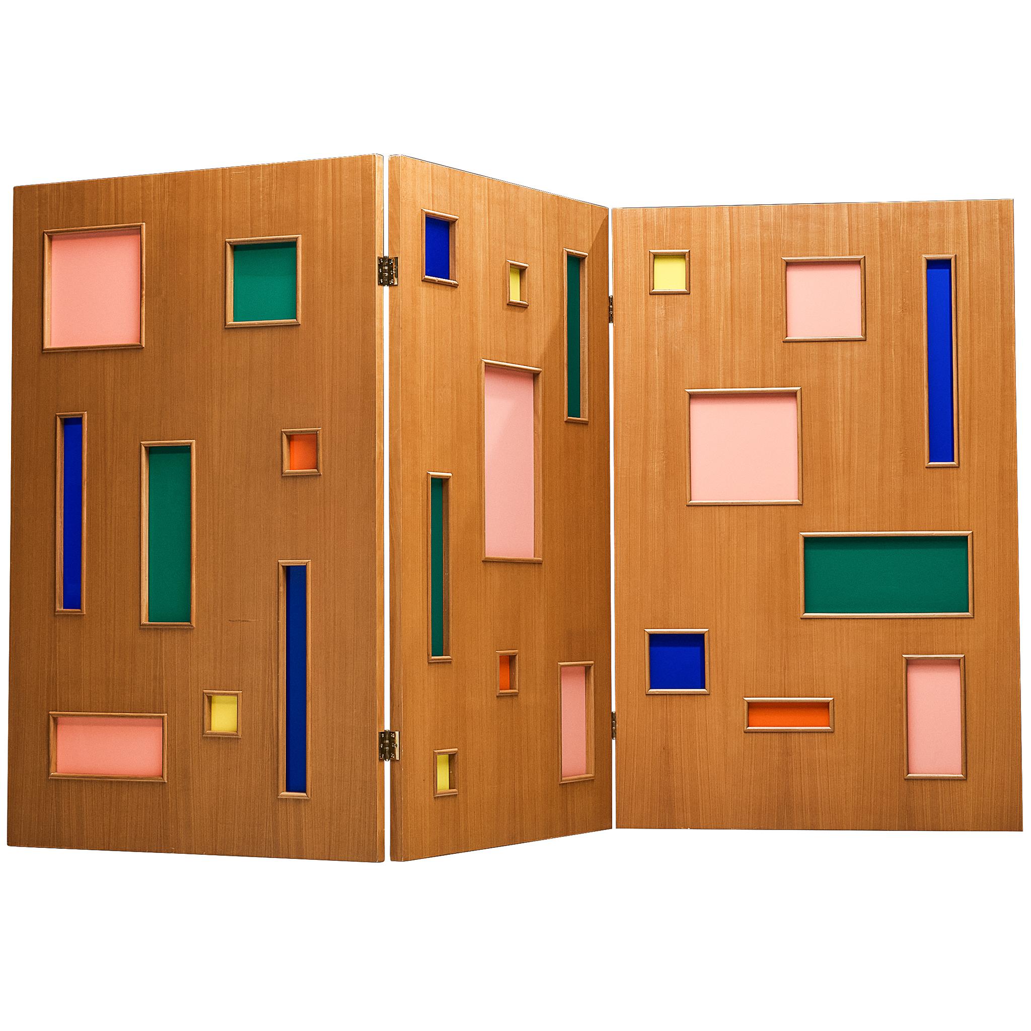Séparation de pièce italienne colorée en plexiglas et Beeche en vente