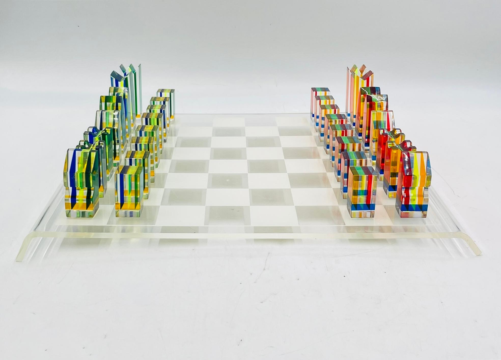 Americano Colorful Lucite Chess Set by Charles Hollis Jones, USA circa 1960s in vendita