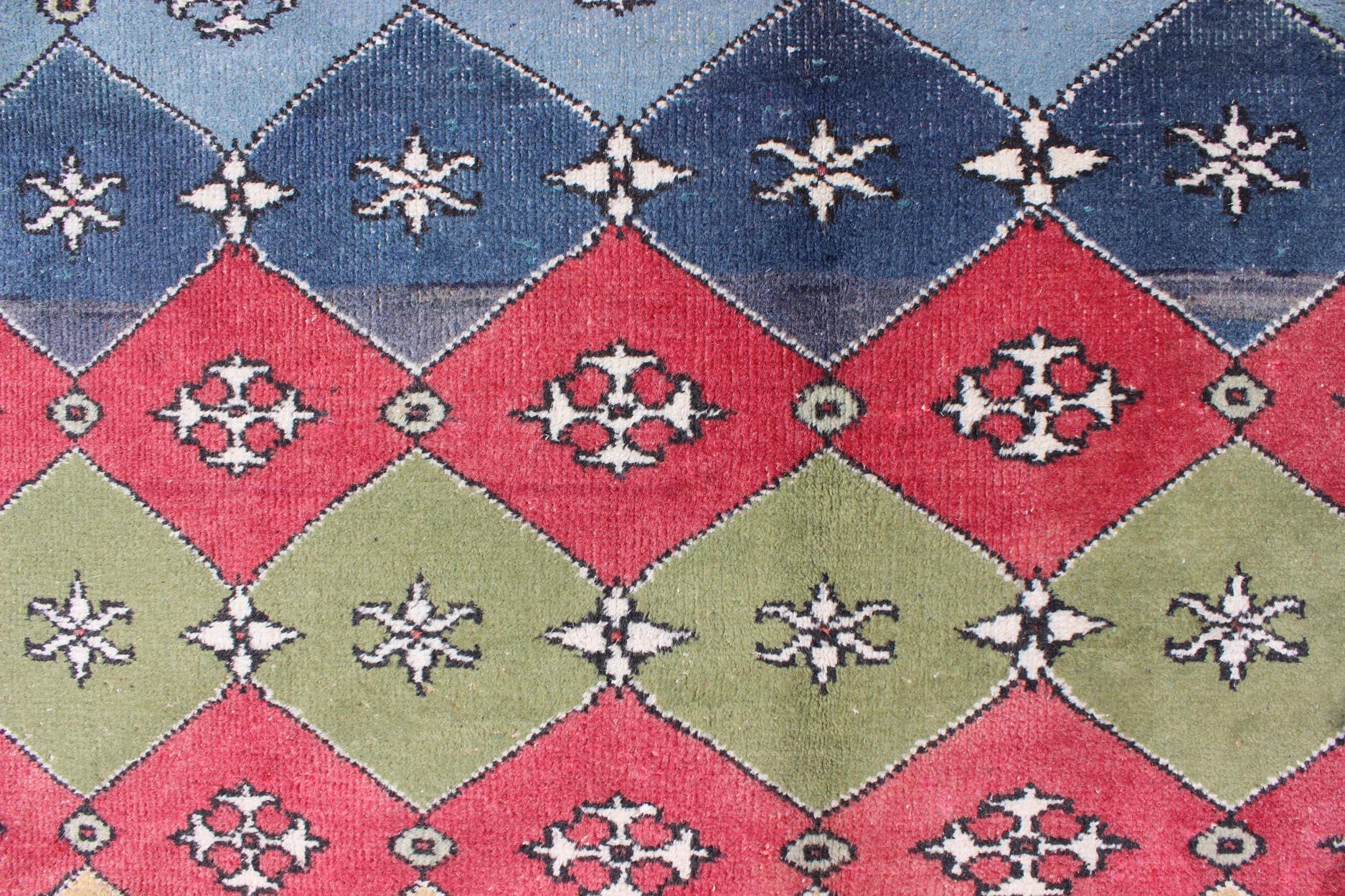 Wool Colorful Mid-Century Modern Rug Turkish Modern Design  For Sale