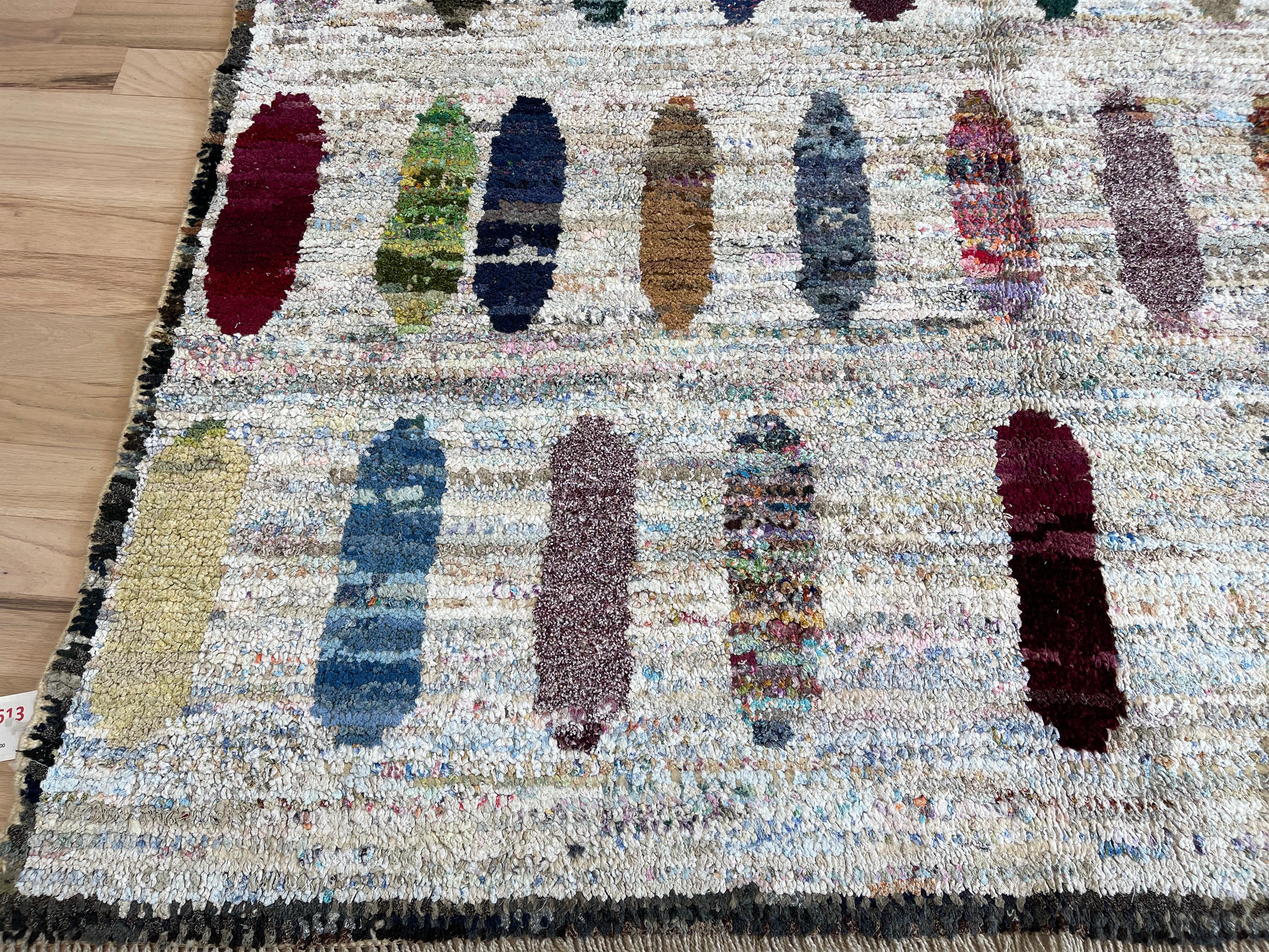 Bunter marokkanischer Design-Teppich  (Handgeknüpft) im Angebot