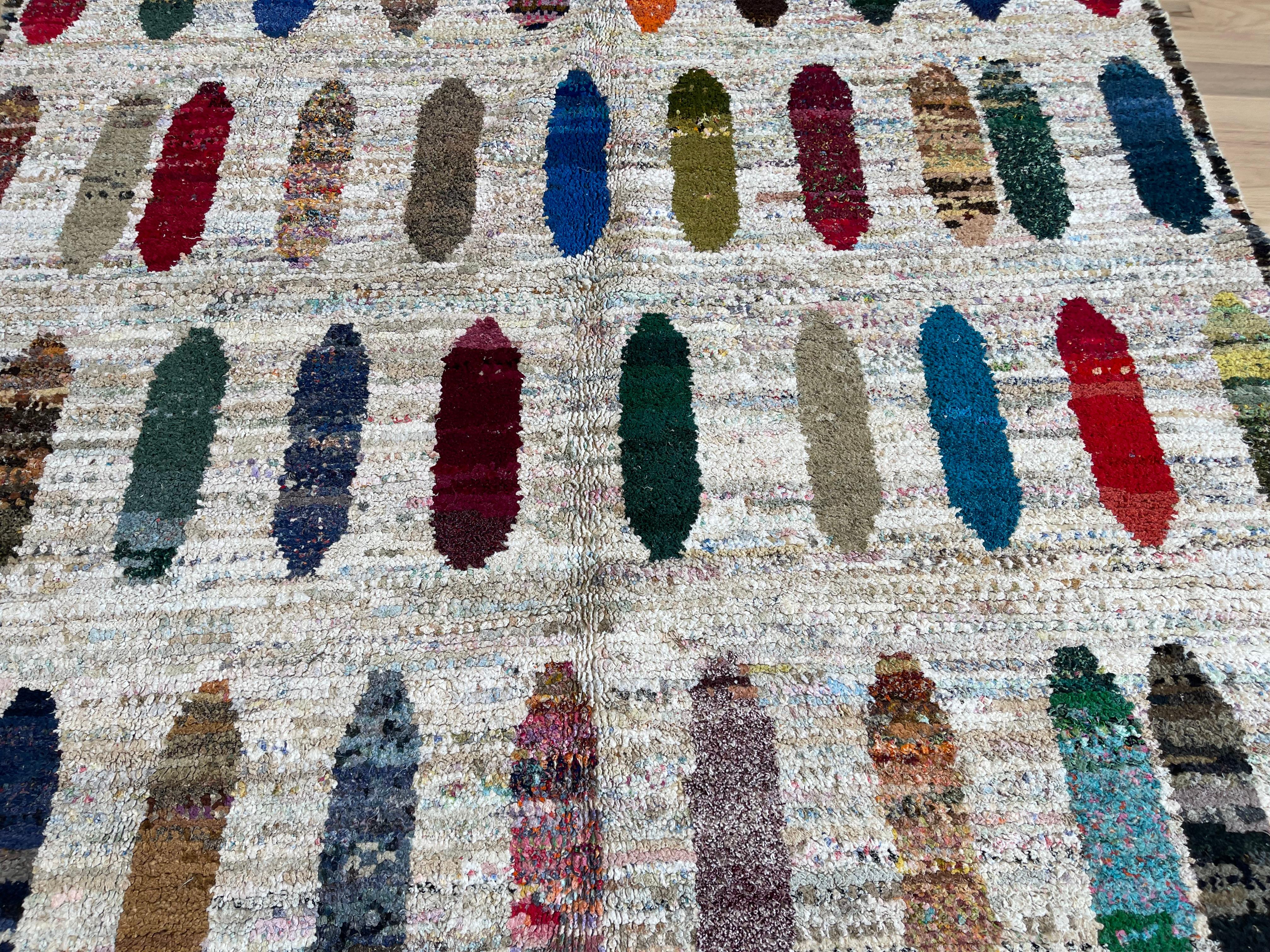 Colorful Moroccan Design Rug  In New Condition For Sale In Los Angeles, CA