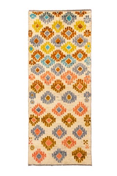 Tapis de table marocain coloré à motifs géométriques tribaux
