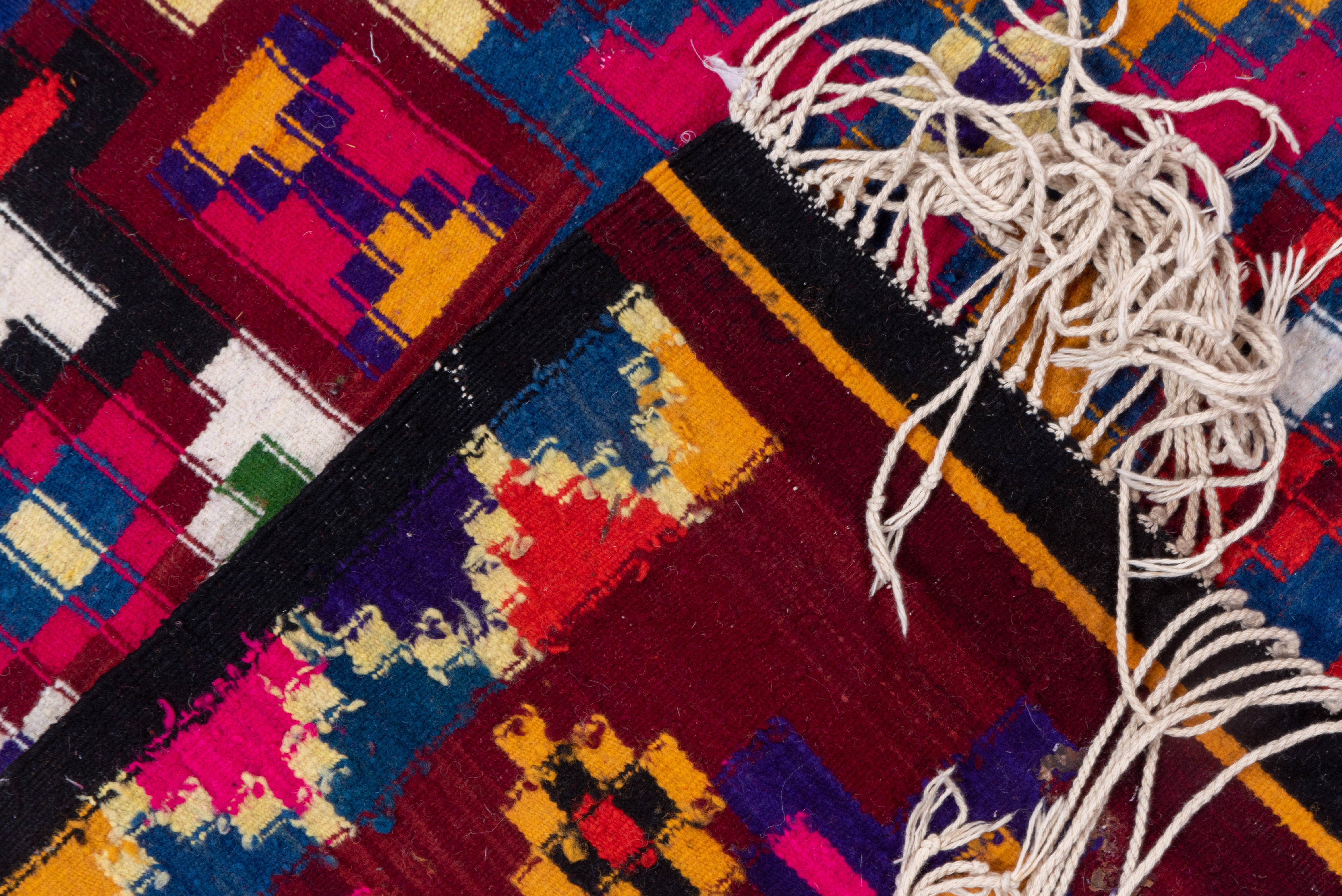 Late 20th Century Colorful Moroccan Kilim Carpet For Sale