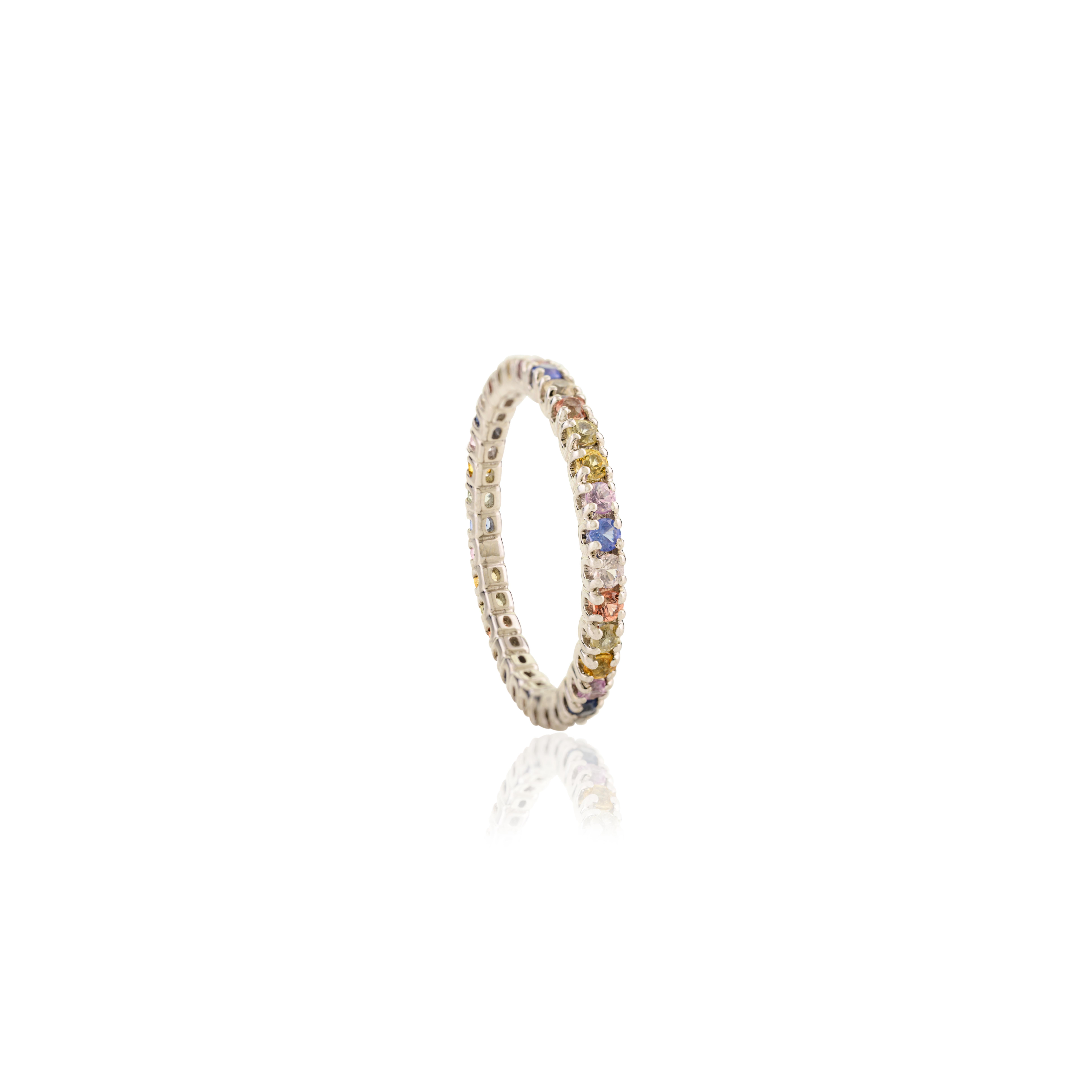 En vente :  Anneau d'éternité en or blanc massif 14K avec plusieurs pierres colorées 6