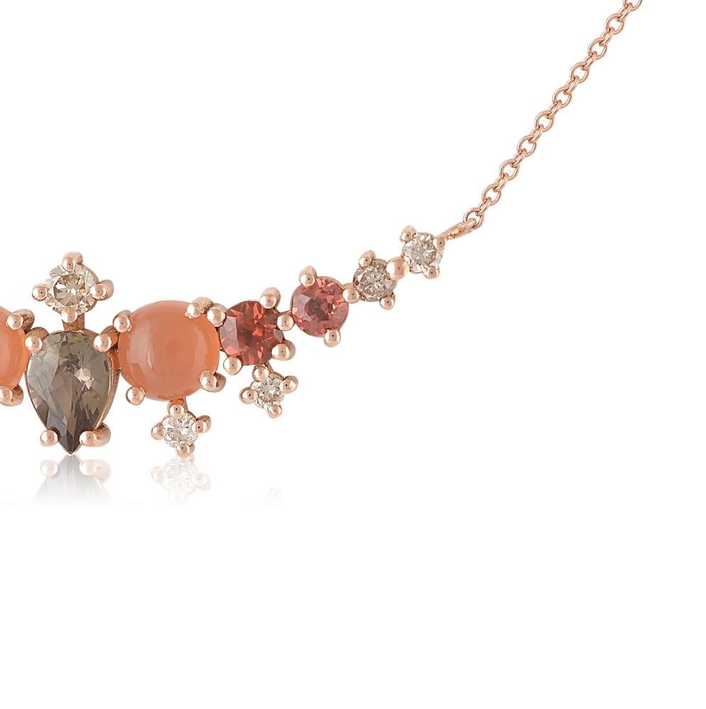 
Designer: Alexia Gryllaki
Dimensions: L30x8mm, chain 420mm and a second link at 400mm
Weight: approximately 2.8g  
Barcode: OFS028

Multi-stone necklace in 18 karat rose gold with a pear-shape faceted color-change sapphire approx. 0.26cts, round