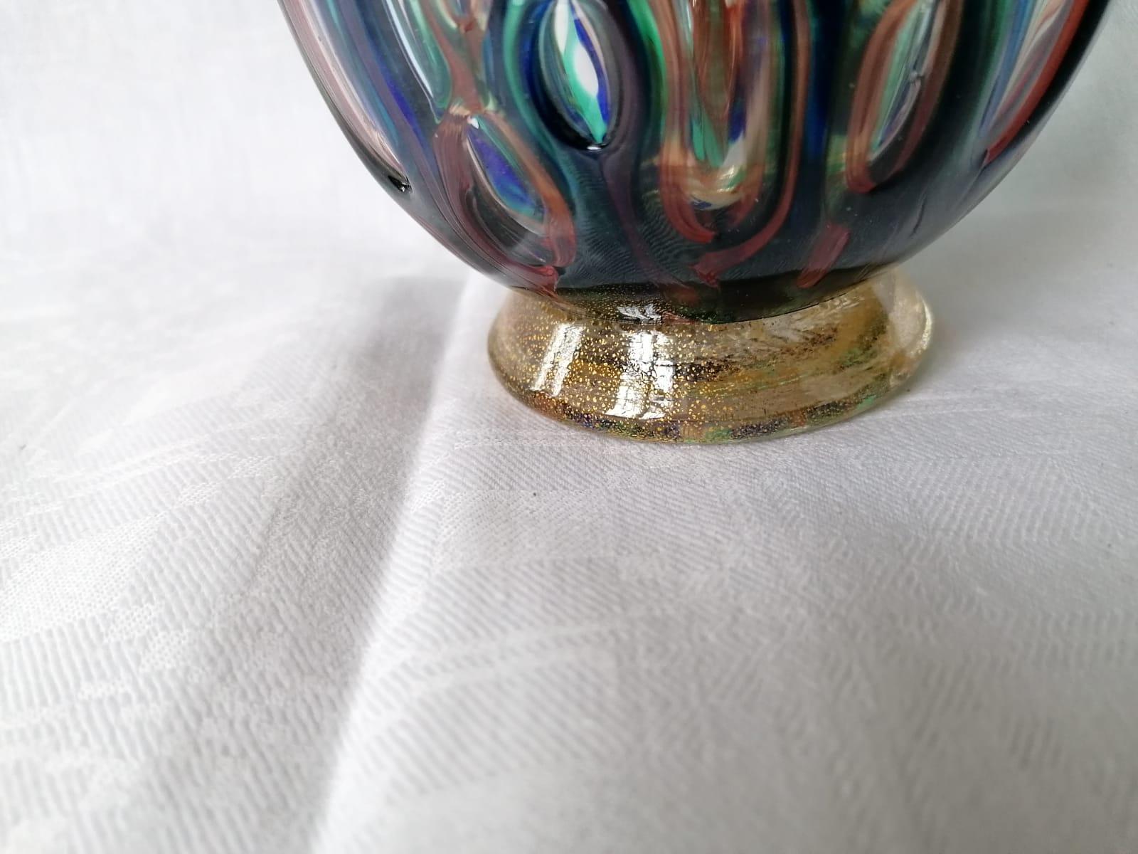 Mid-Century Modern Vase coloré en verre de Murano en vente