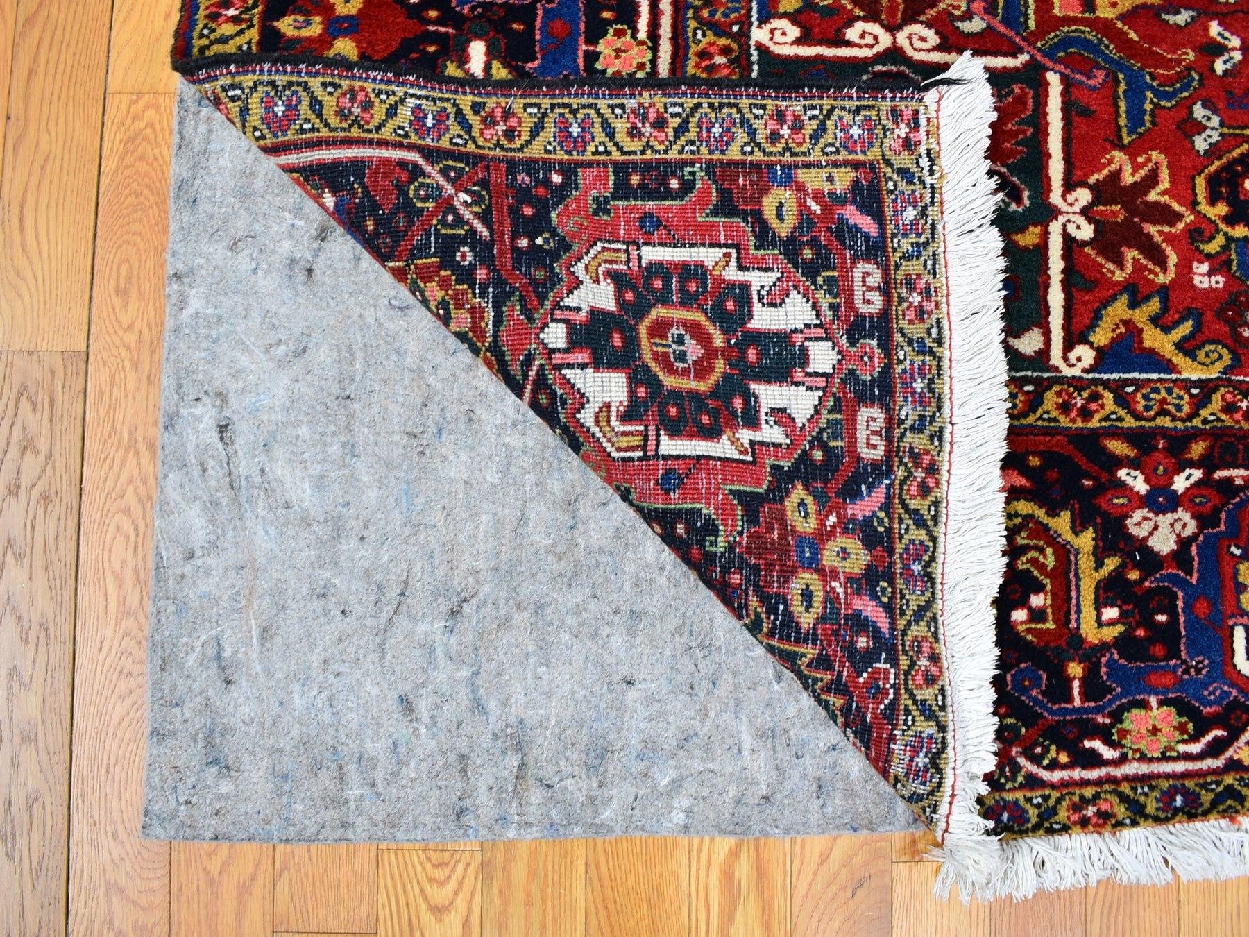 Colorful Oversized Persian Heriz, Clean, Hand Knotted Oriental Rug In Good Condition In Carlstadt, NJ