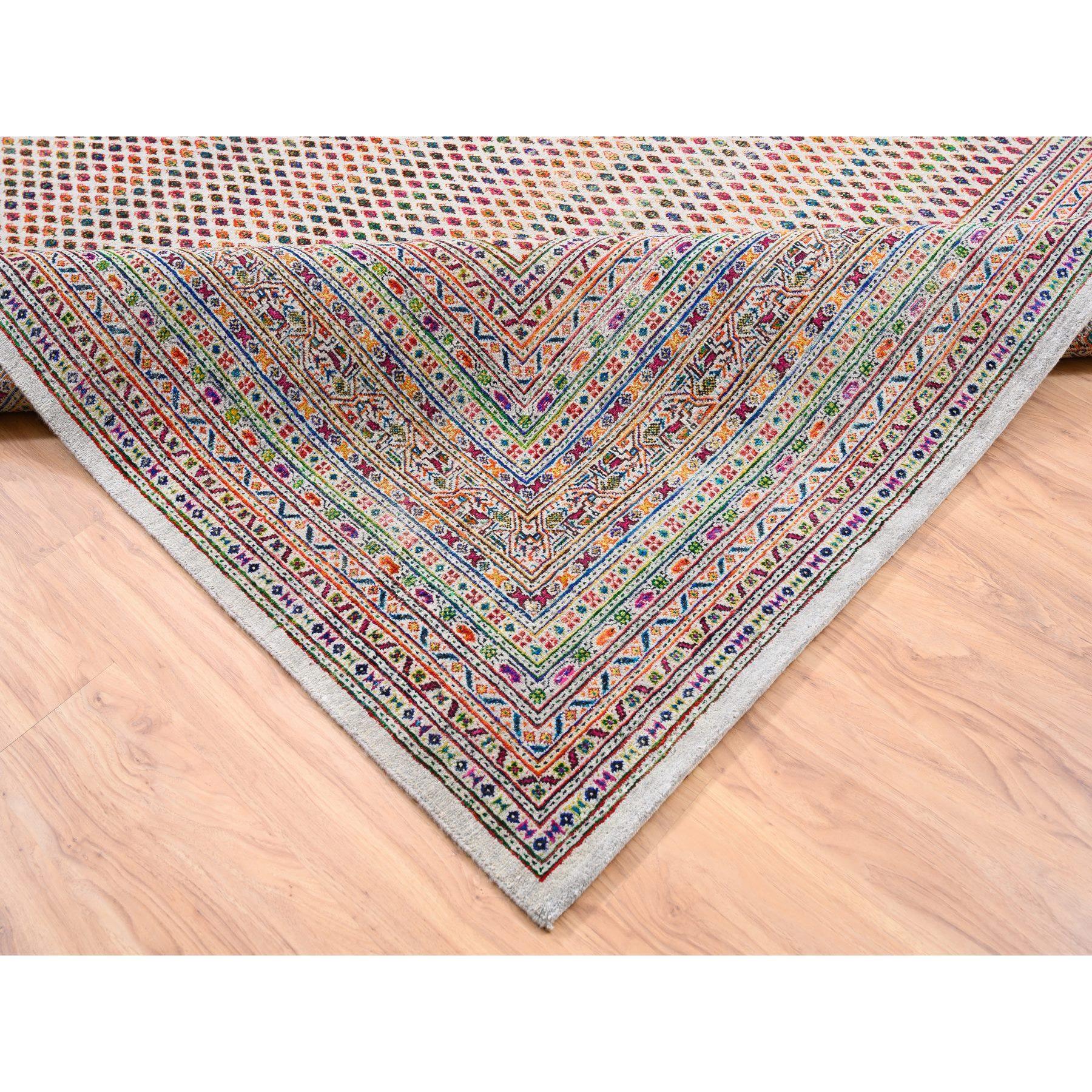 XXIe siècle et contemporain Tapis coloré en soie Sari et laine d'inspiration Sarouk Mir noué à la main 11'7