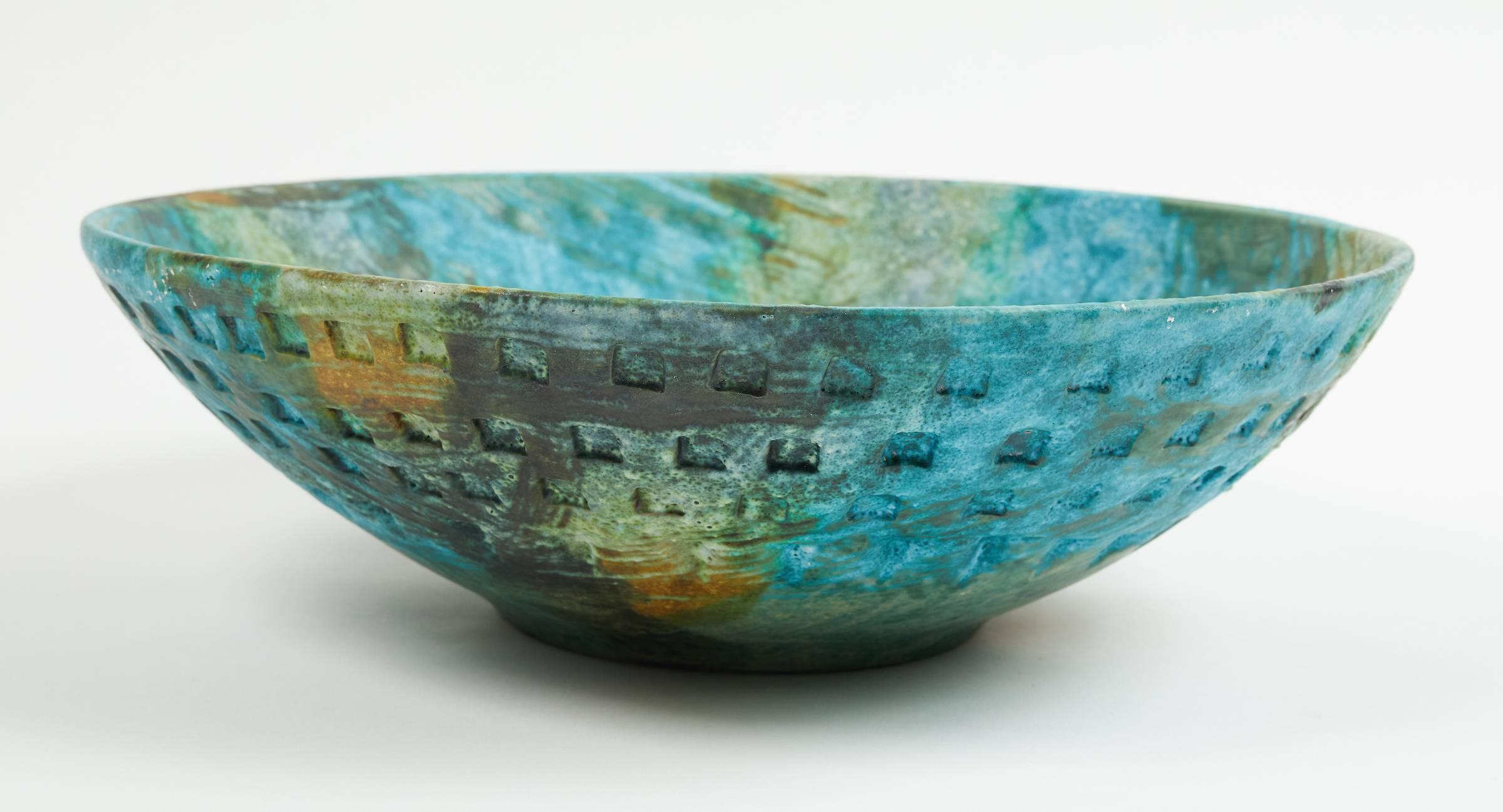 Colorful painted terracotta sea garden bowl by Alvino Bagni for Raymor. Bearing the sticker Raymor and stamped at the bottom edge 