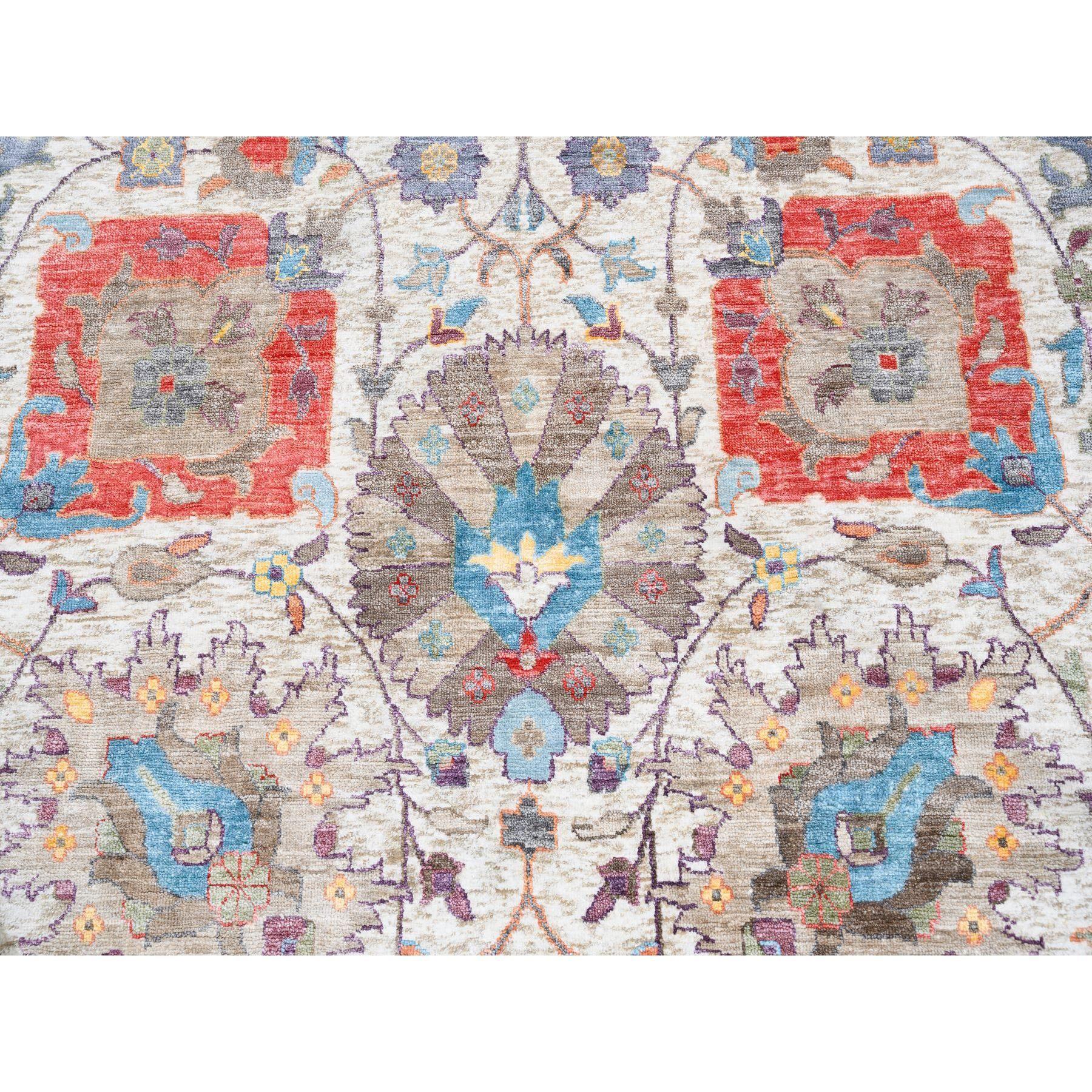 Tappeto colorato in seta con disegno Tabriz in lana annodato a mano 10'1