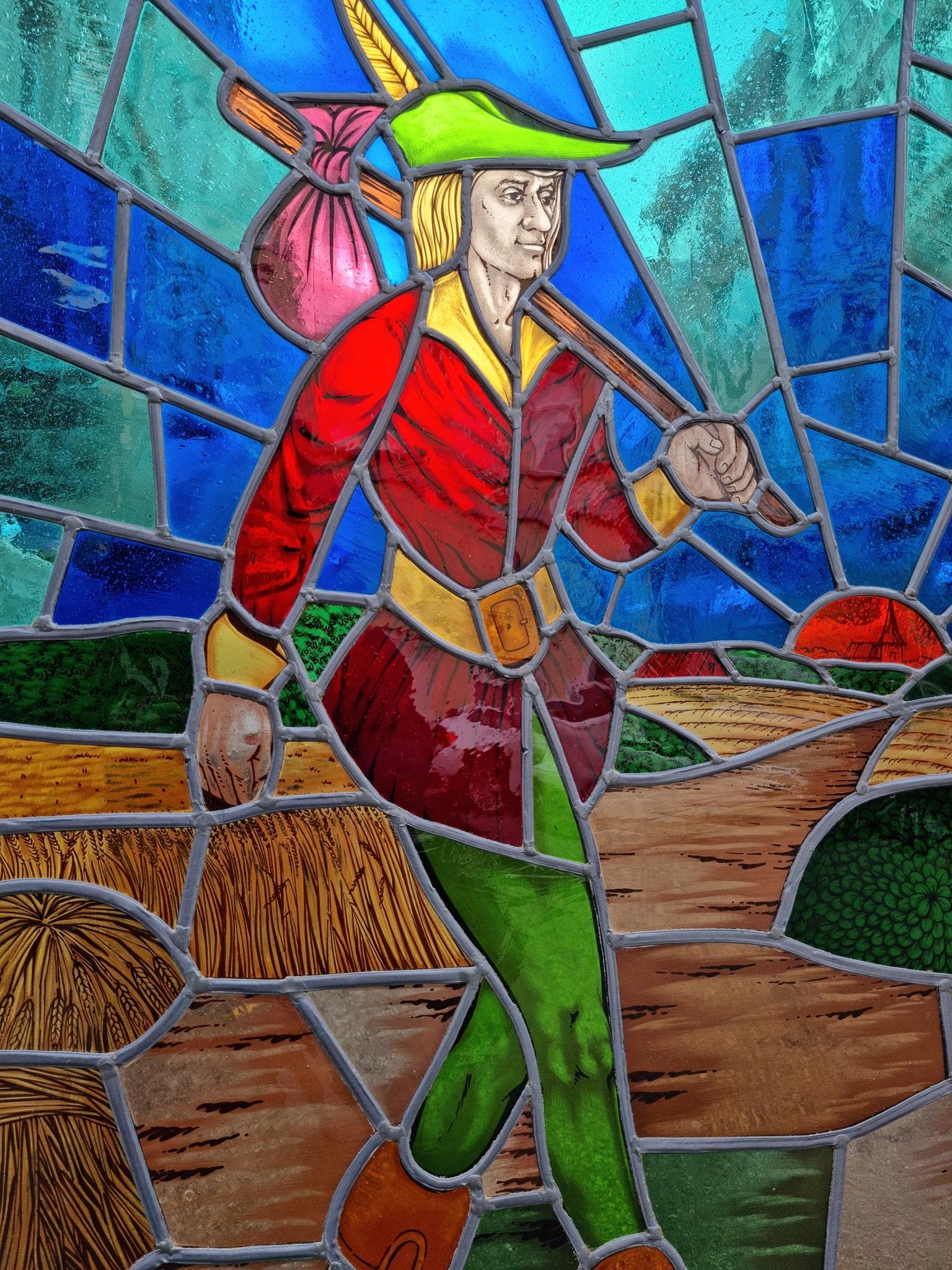 Colorful Stained Glass Window In Good Condition For Sale In Antwerp, BE
