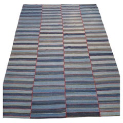 Kilim a righe colorate tessuto a mano