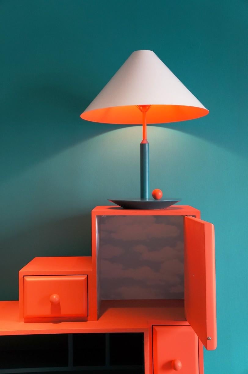 Métal Lampe de table colorée de Thomas Dariel en vente