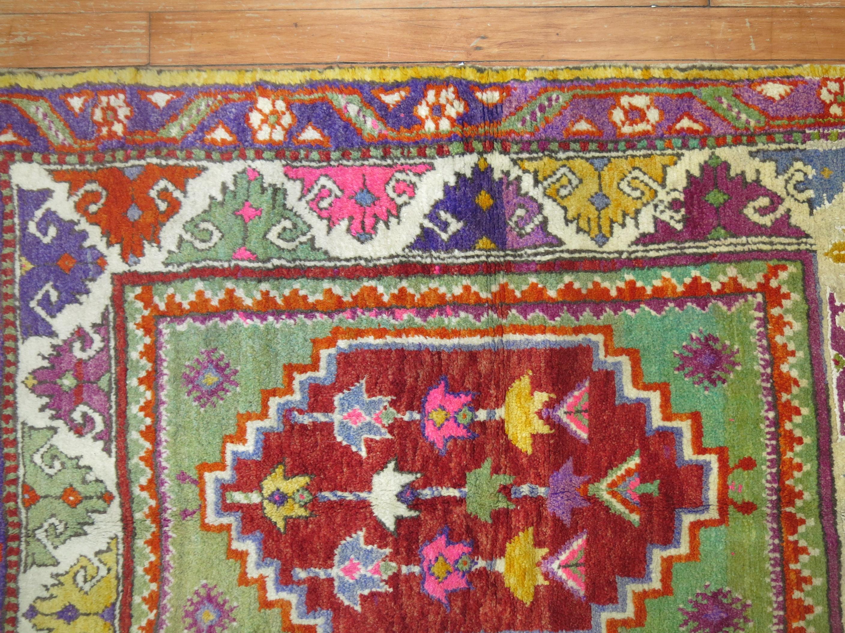 Colorful Turkish Anatolian Rug In Good Condition For Sale In New York, NY